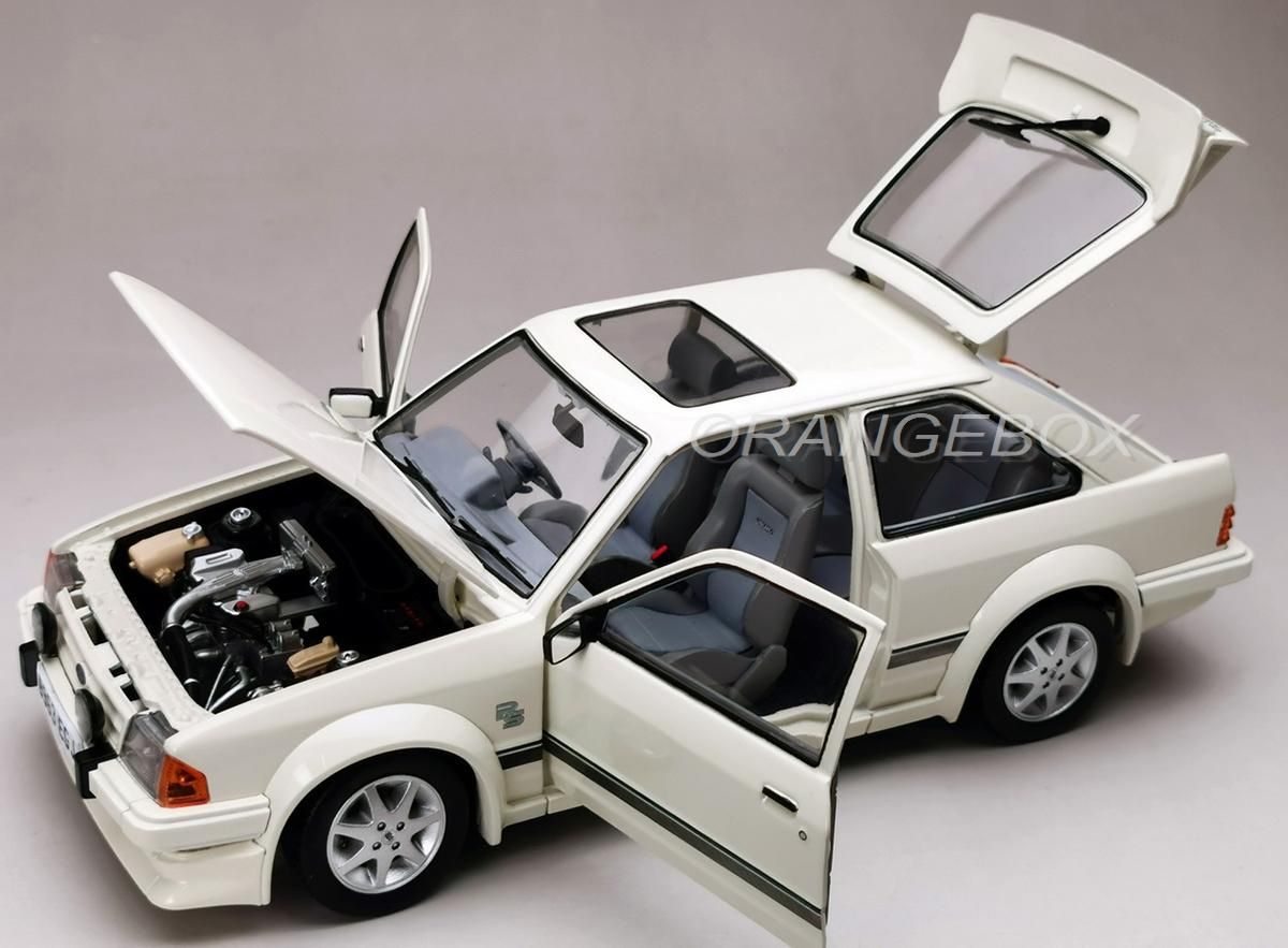 Sun Star Models 1:18 Ford Escort RS Turbo  RHD  Année 1984 Blanc Blanc 4961r
