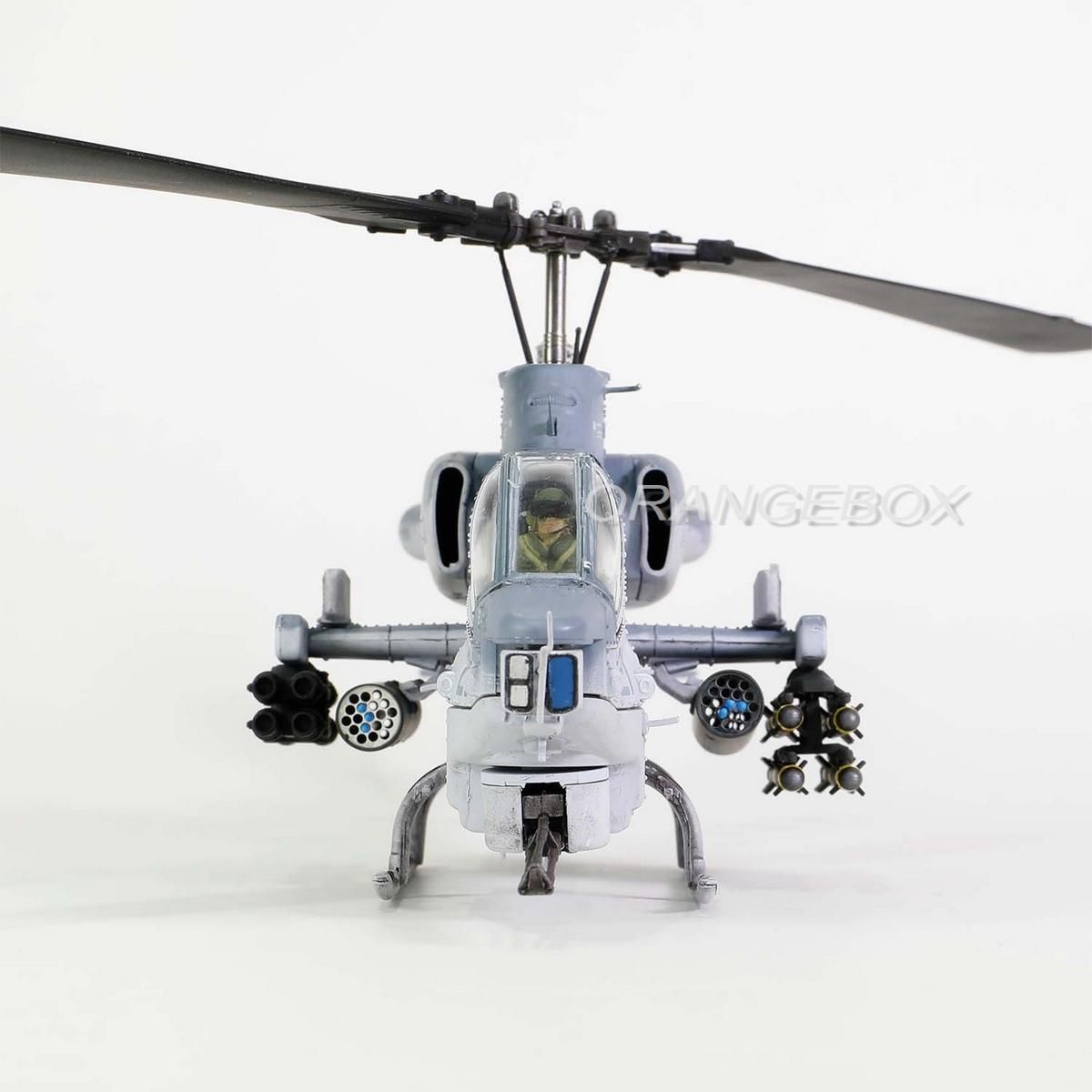 Helicóptero Bell AH-1W Whiskey Cobra (US Marine Squadron 167 2012