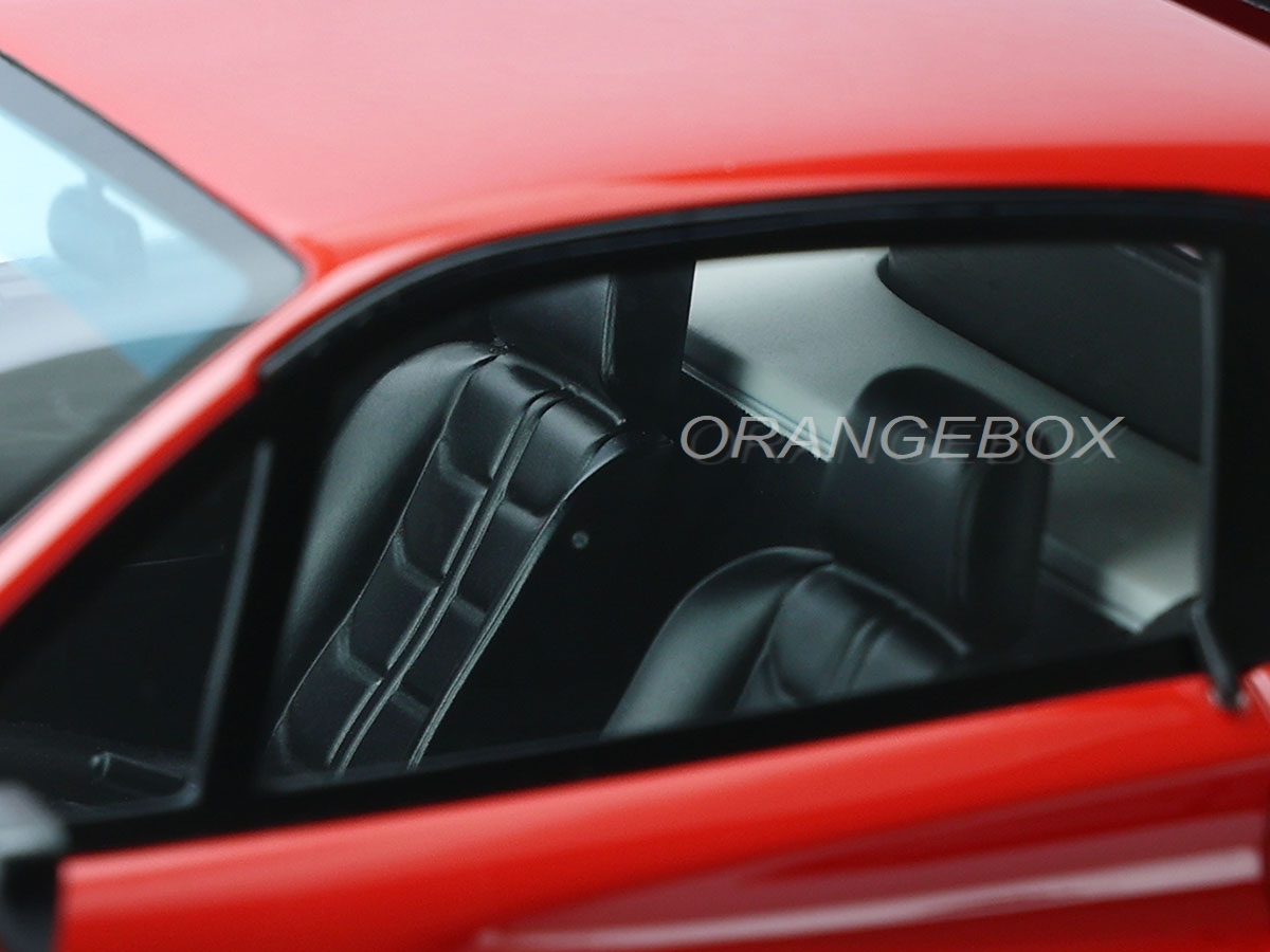 Ferrari 208 GTB Turbo 1982 1:18 GT Spirit - 19 anos! Loja on-line