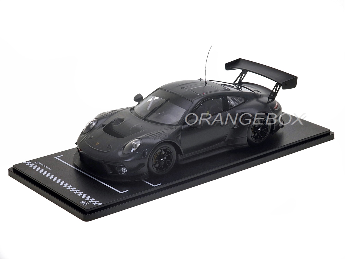 Porsche 911 GT3 R Plain Body Version 1:18 Ixo Models Preto