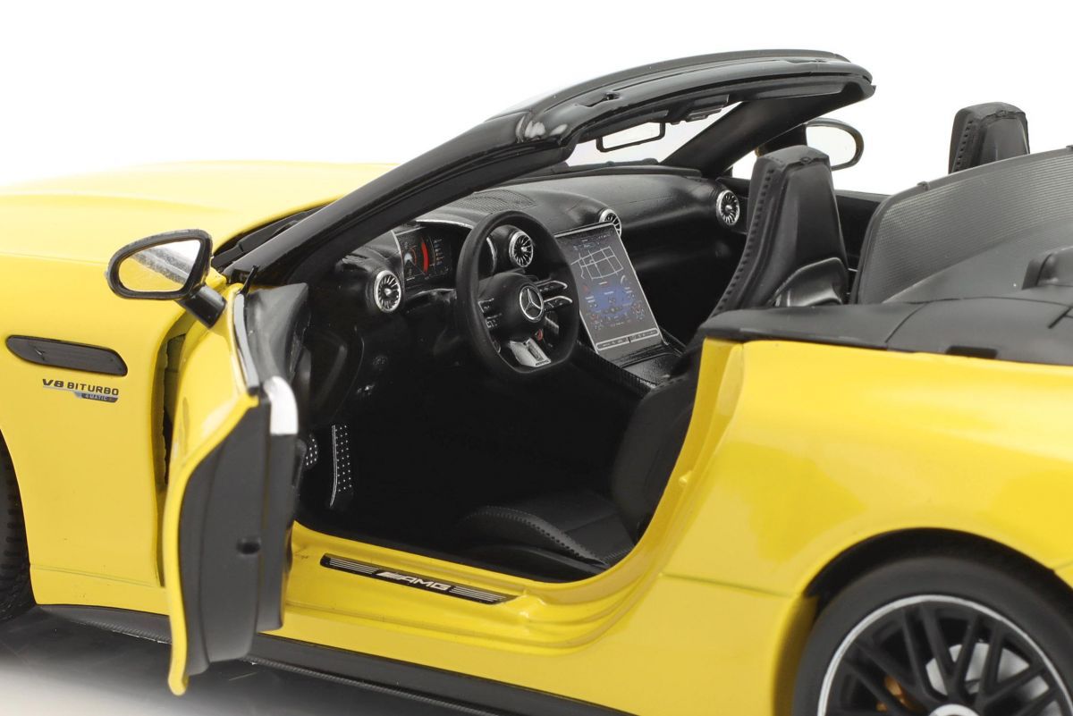 Mercedes Benz AMG SL 63 4Matic (R232) 1:18 iScale Amarelo - 19