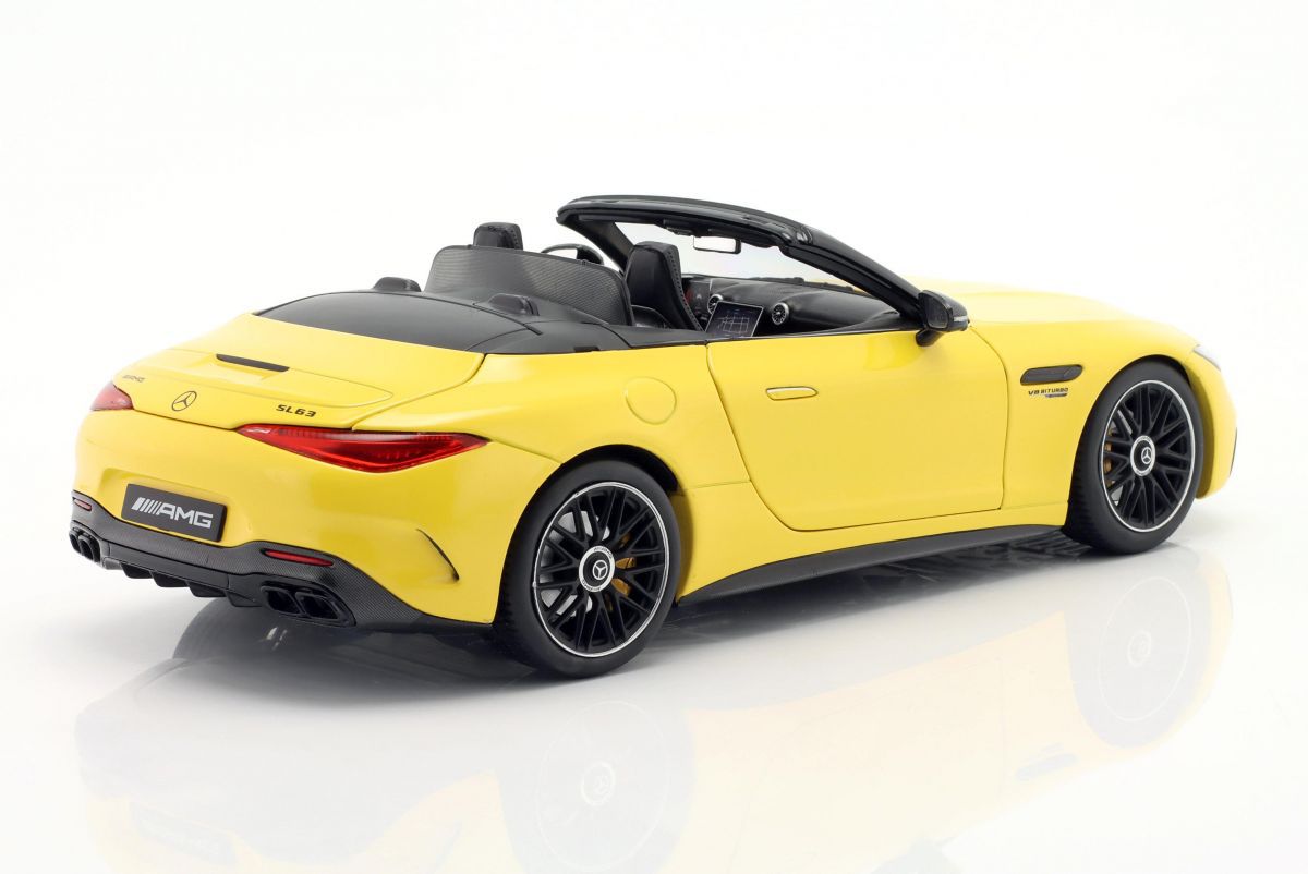 Mercedes Benz AMG SL 63 4Matic (R232) 1:18 iScale Amarelo - 20