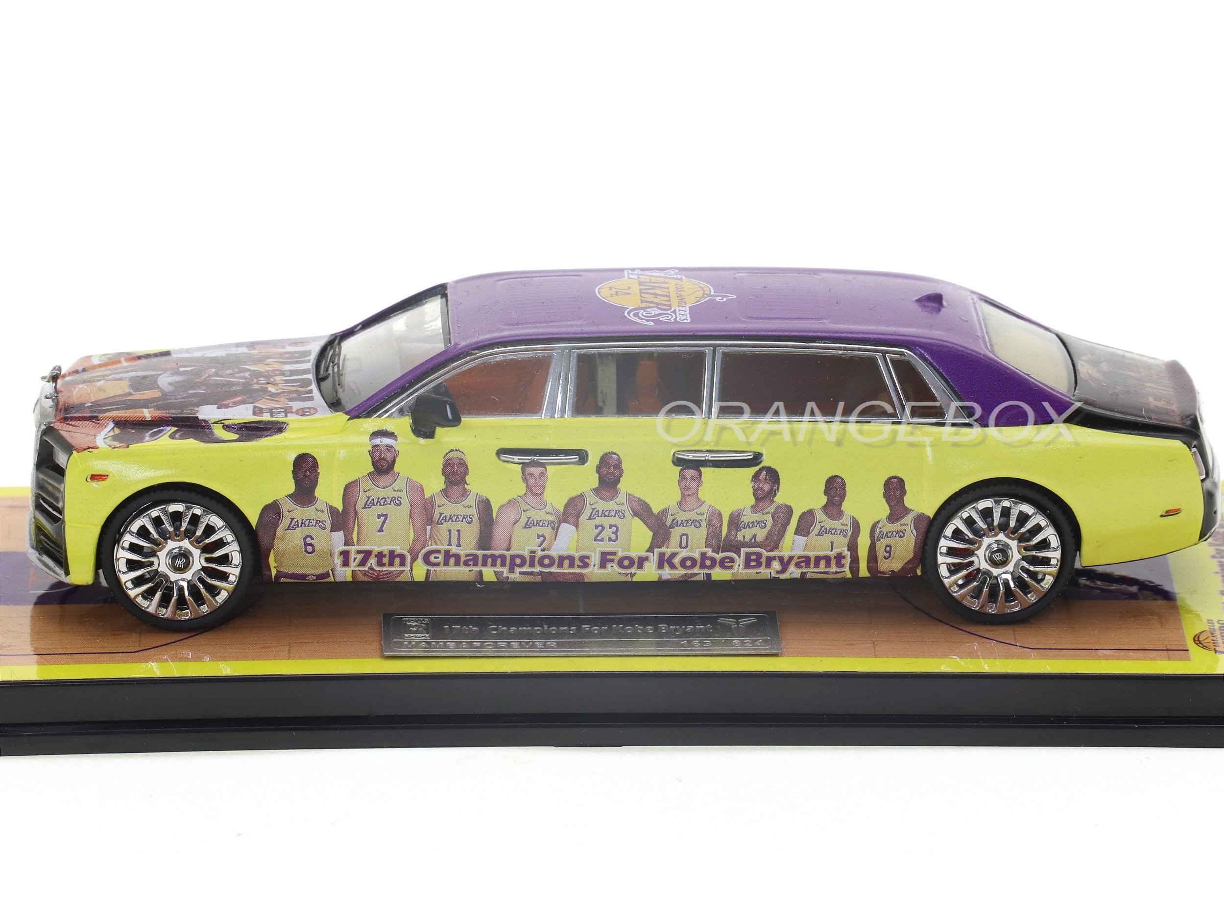 Rolls-Royce RR Phantom VIII Los Angeles Lakers 1:64 SmallCarArt