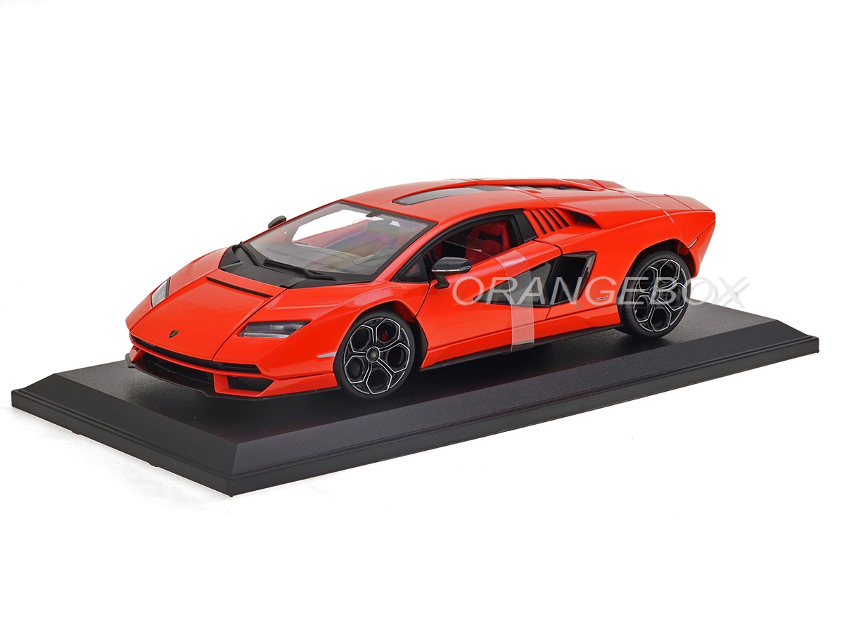 Lamborghini Countach LPI 800-4 2022 1:18 Maisto Laranja - 20 anos