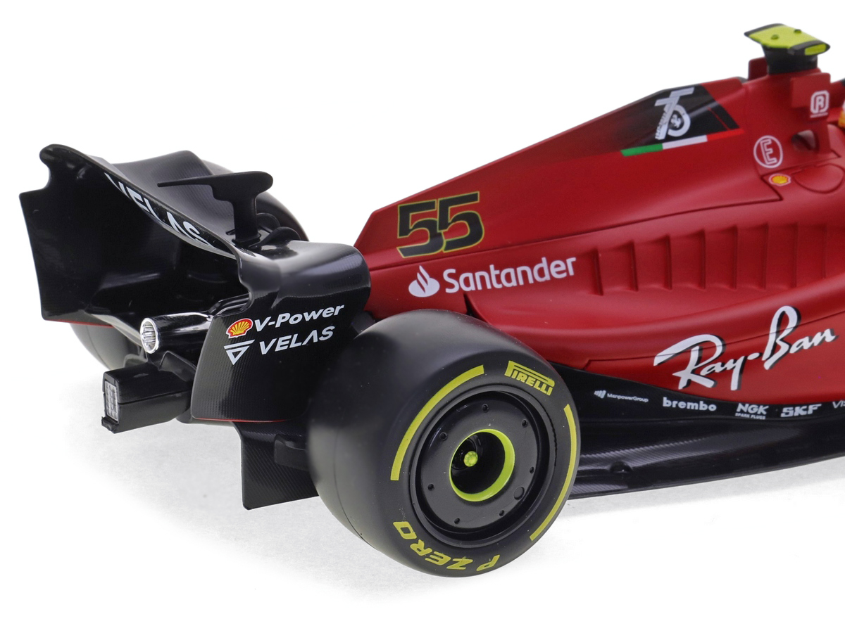 Fórmula 1 Ferrari F1-75 Scuderia 2022 Carlos Sainz Jr 1:18 Bburago
