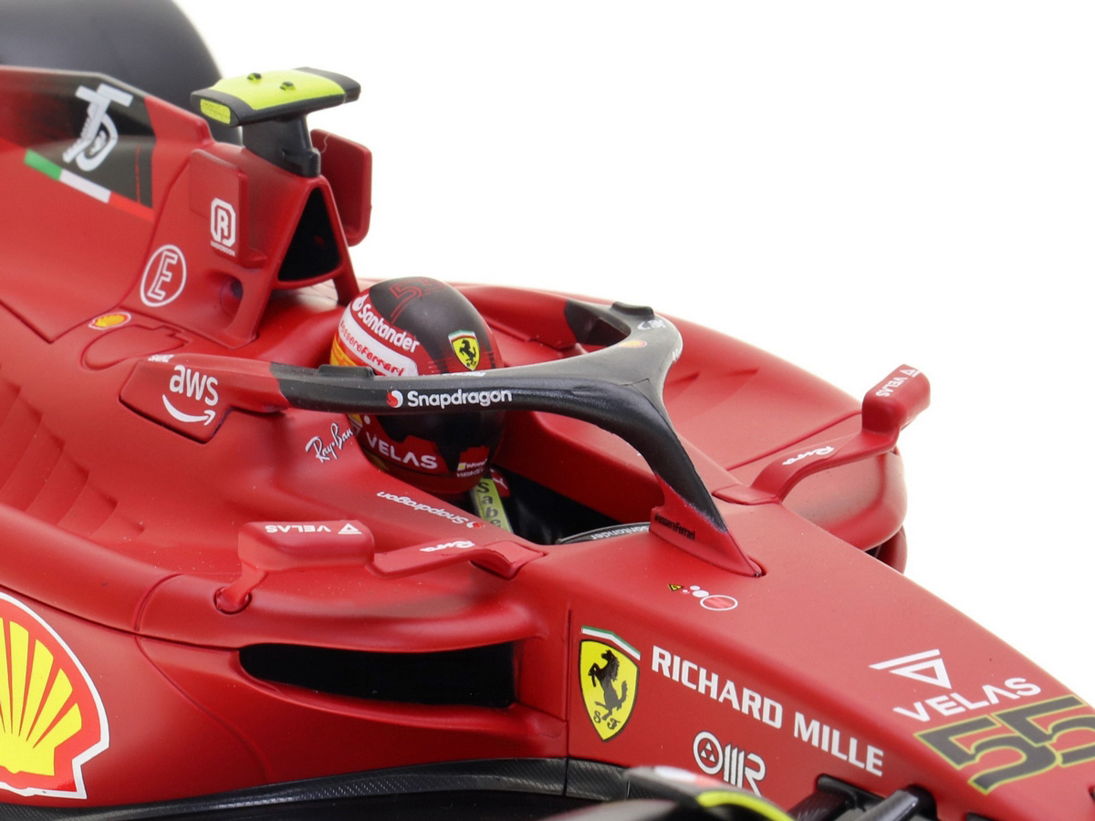 Fórmula 1 Ferrari F1-75 Scuderia 2022 Carlos Sainz Jr 1:18 Bburago