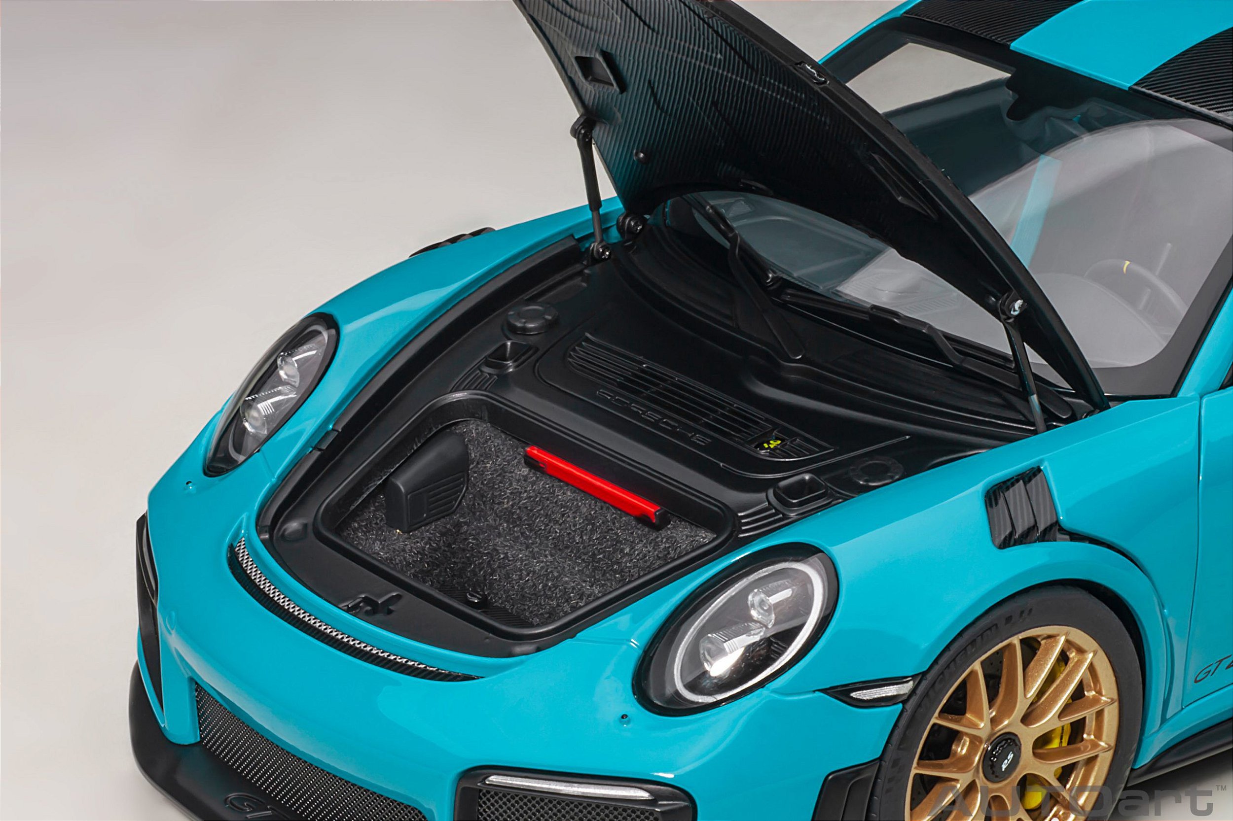 Porsche 911 (991.2) GT2 RS Weissach Package 1:18 Autoart Azul - 19