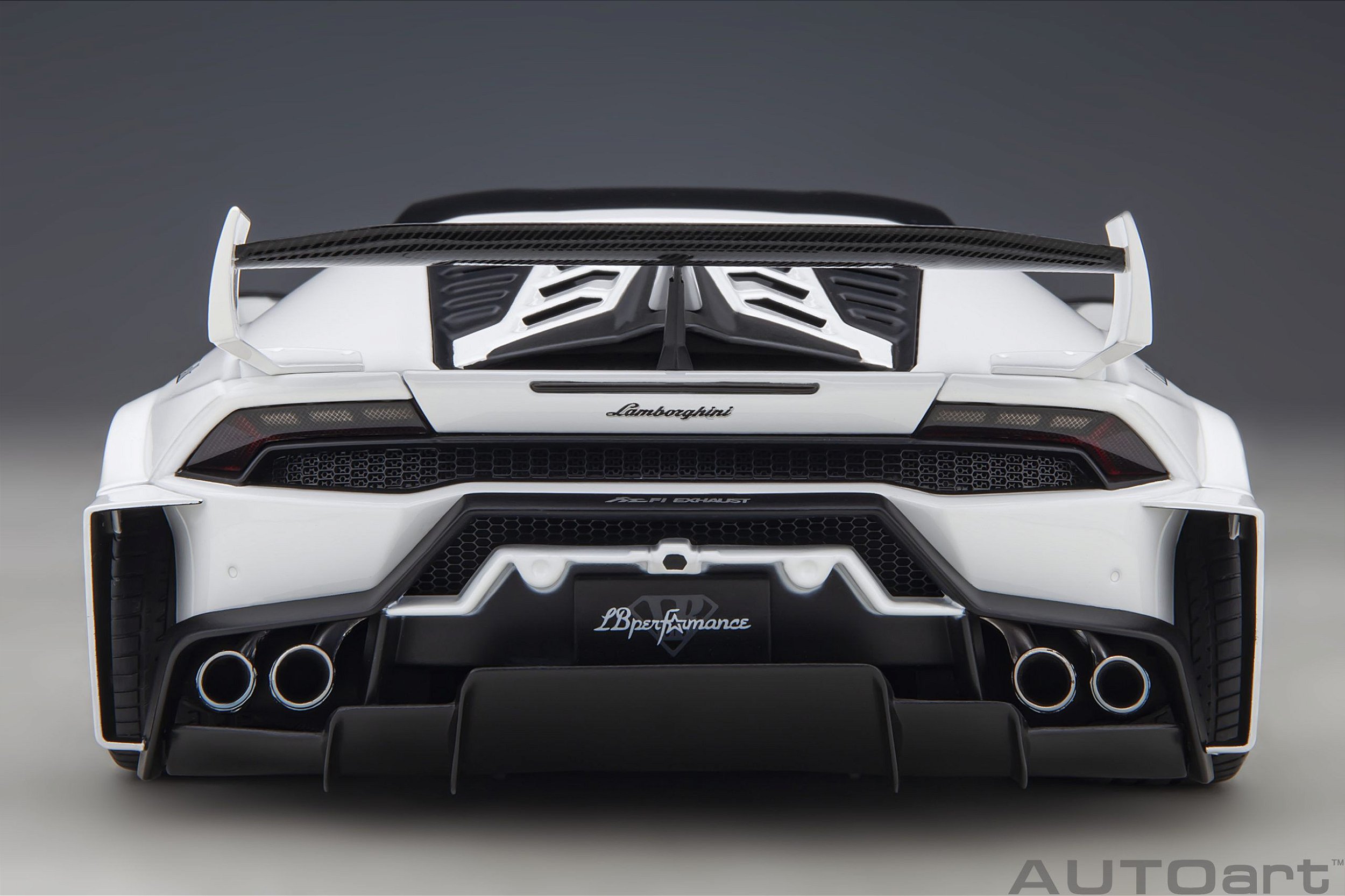 LB★WORKS Lamborghini Huracán GT ホワイト Lamborghini Huracan GT Liberty Walk LB Silhouette Works 1:18