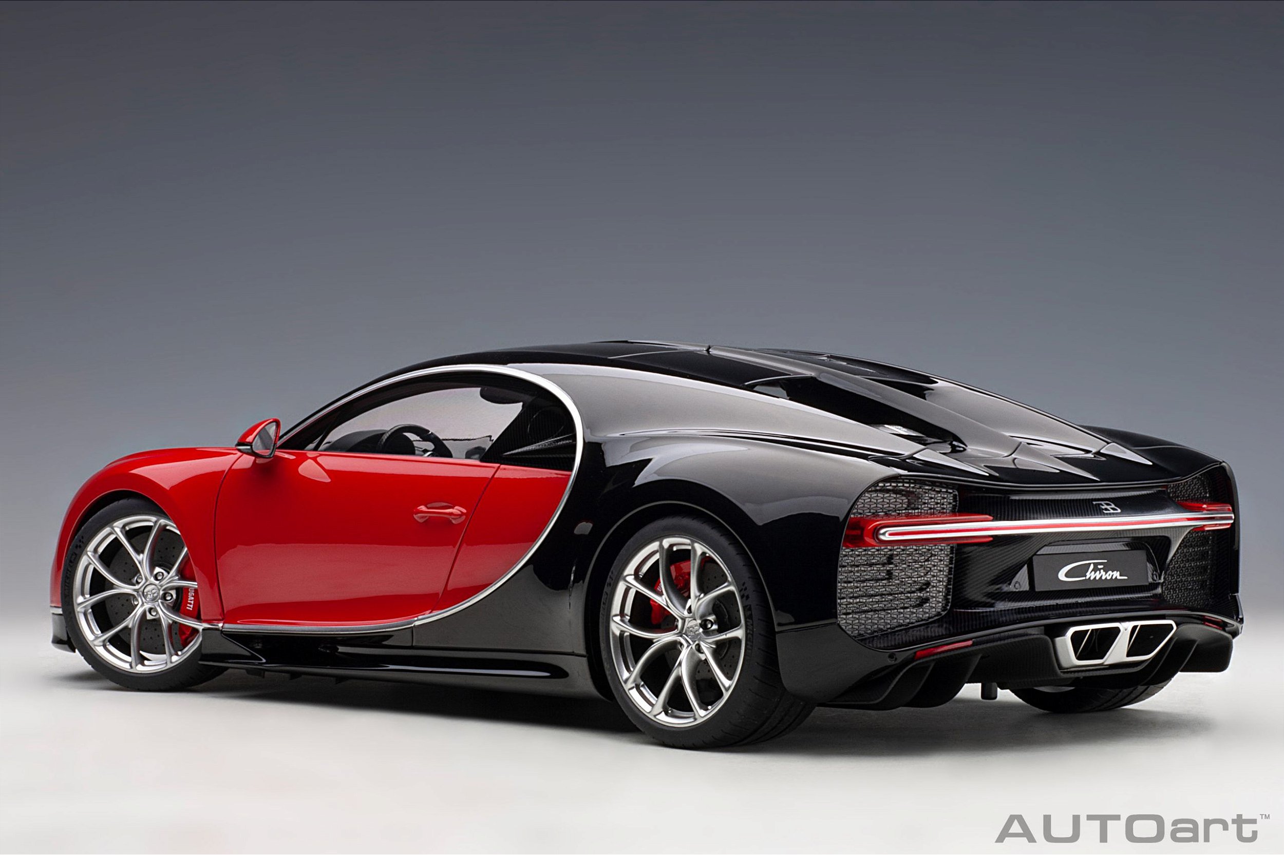 Bugatti Chiron 2017 1:12 Autoart Vermelho - 19 anos! Loja on-line