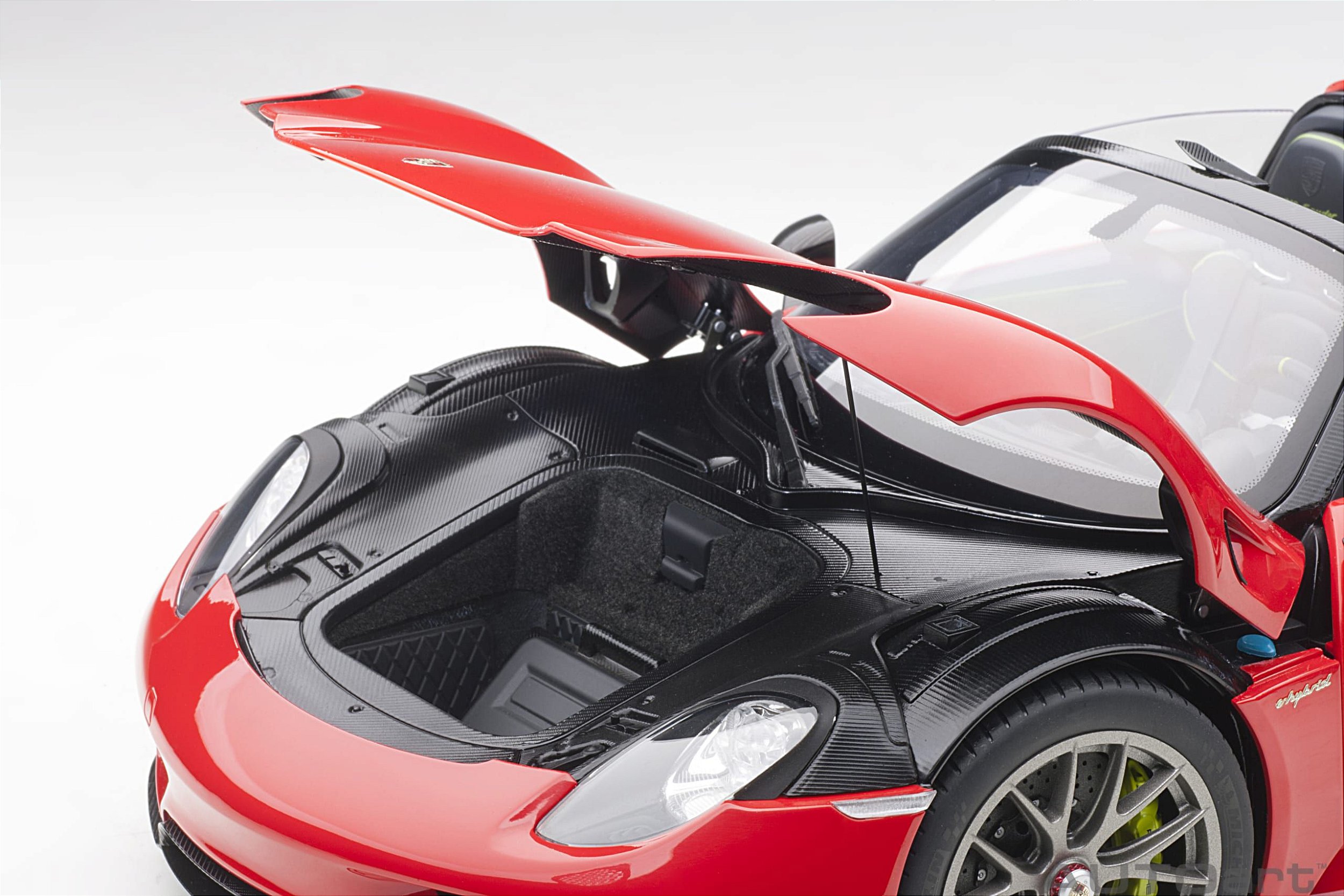 AUTOART ポルシェ918スパイダー 1/12 Porsche 918 Spyder 1:12 Autoart