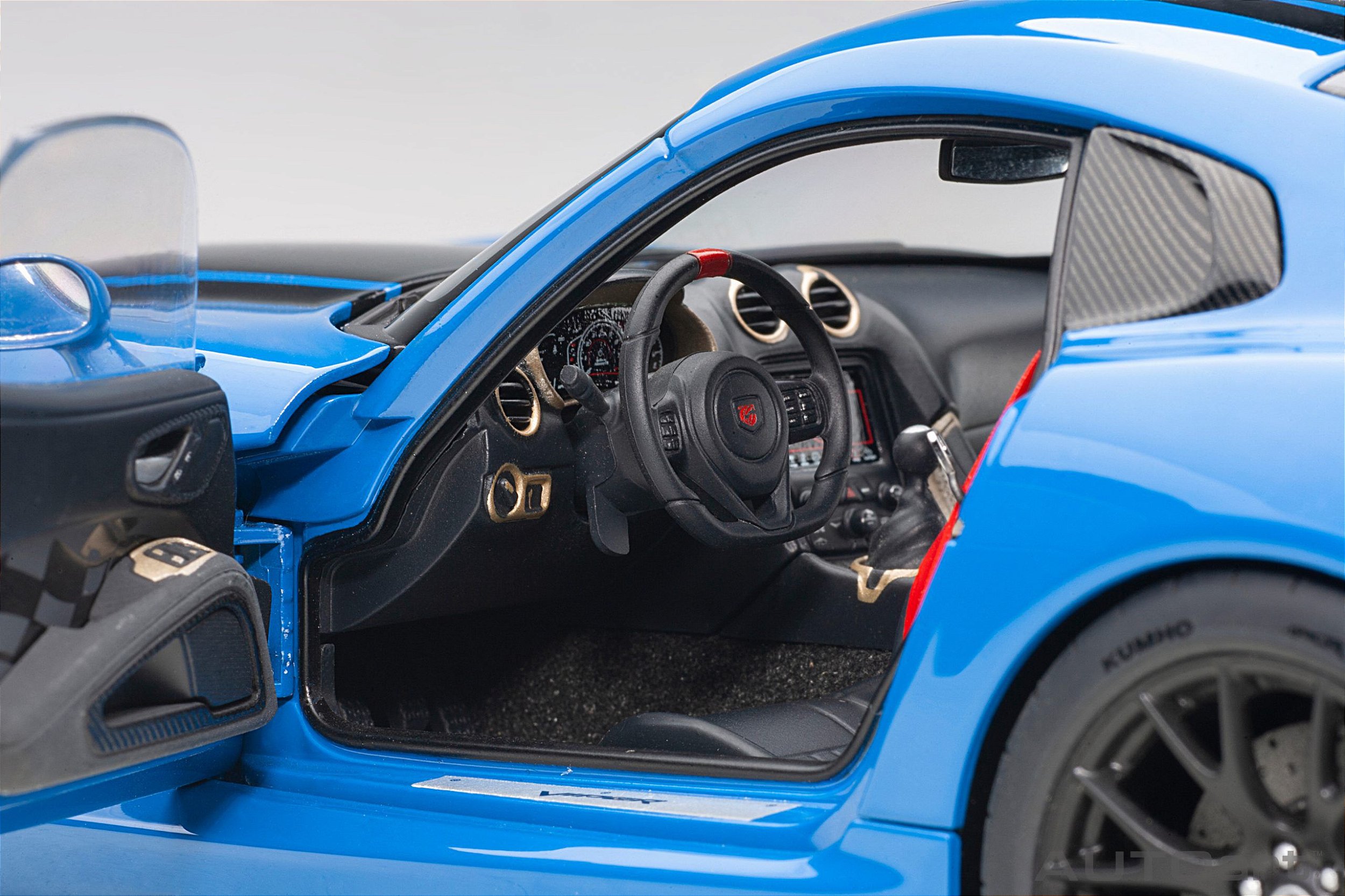 PRÉ-VENDA *** Dodge Viper 1:28 Edition ACR 2017 1:18 Autoart Azul