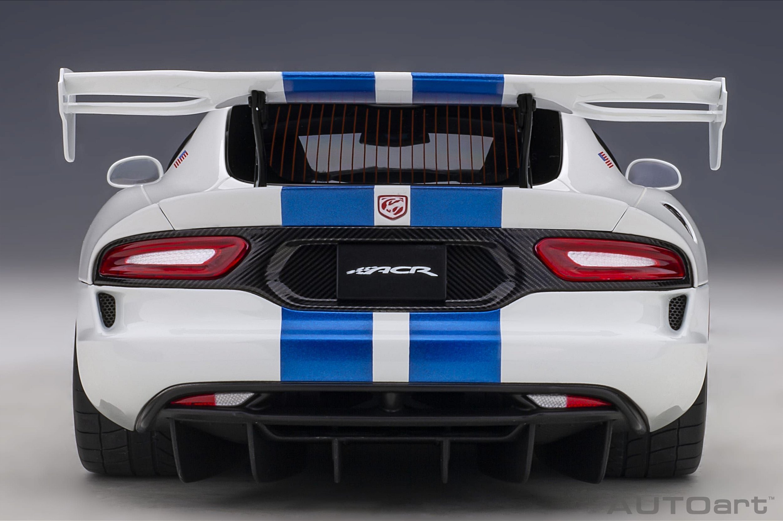 Dodge Viper 1:28 Edition ACR 2017 1:18 Autoart Branco - 20 anos