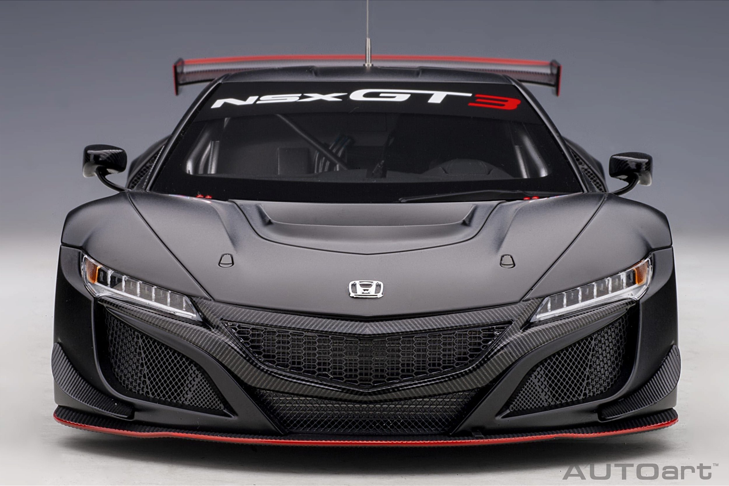 オートアート　1/18 　 ホンダ　NSX 　GT3 AUTOart 1/18 ホンダ NSX GT3 2018 （マット・ブラック）＊開閉