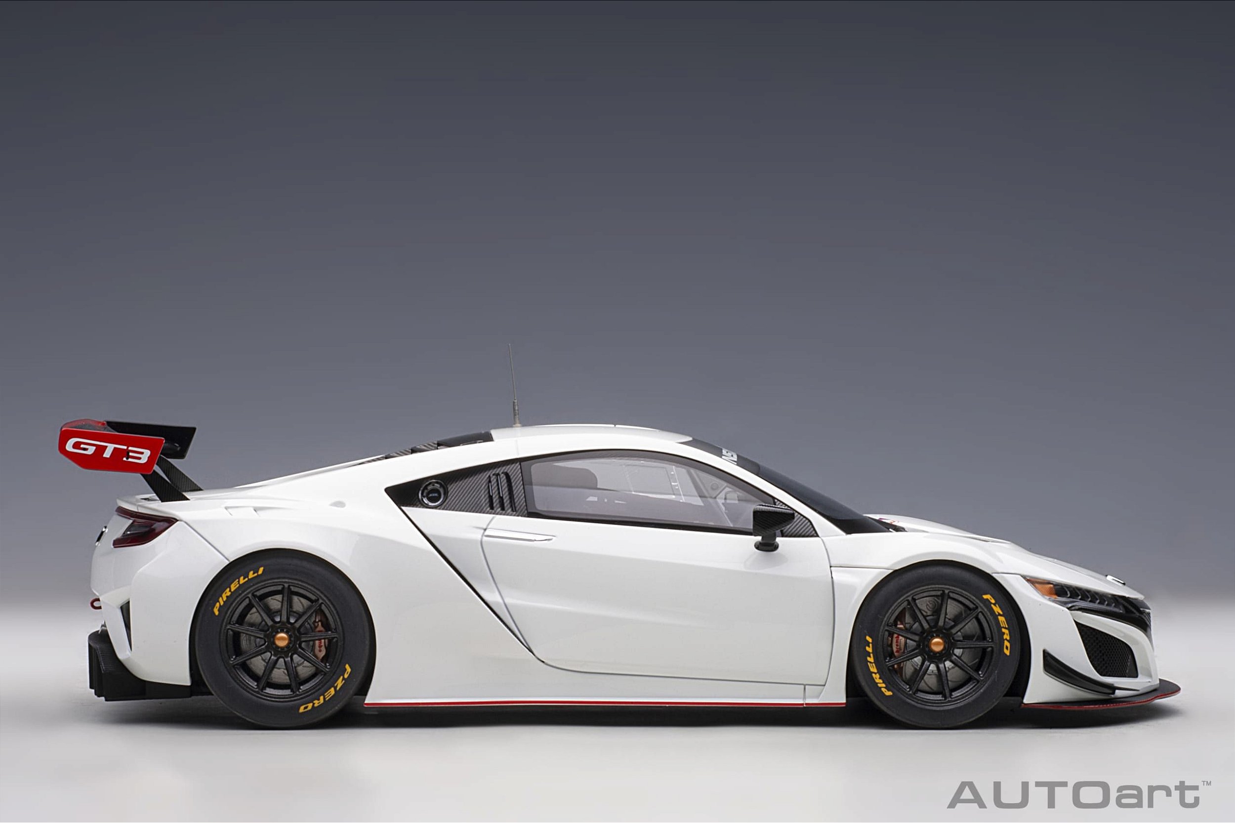 Honda NSX GT3 2018 1:18 Autoart Branco - 20 anos! Loja on-line de