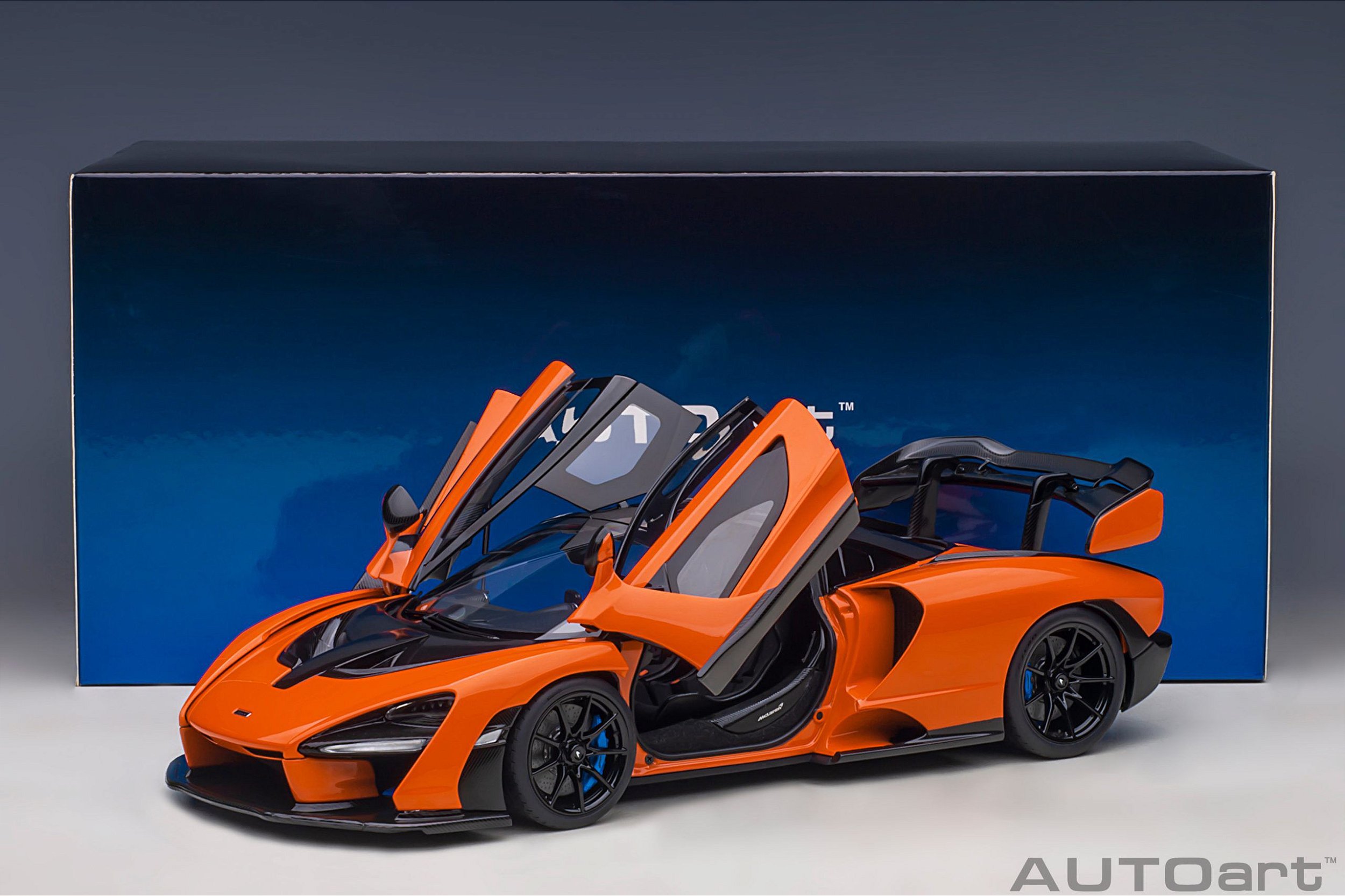 TOP SPEED McLaren Senna ミニカー 1/18 TS0246 McLaren Senna 1:18 TopSpeed Azul - 20 anos! Loja on-line de