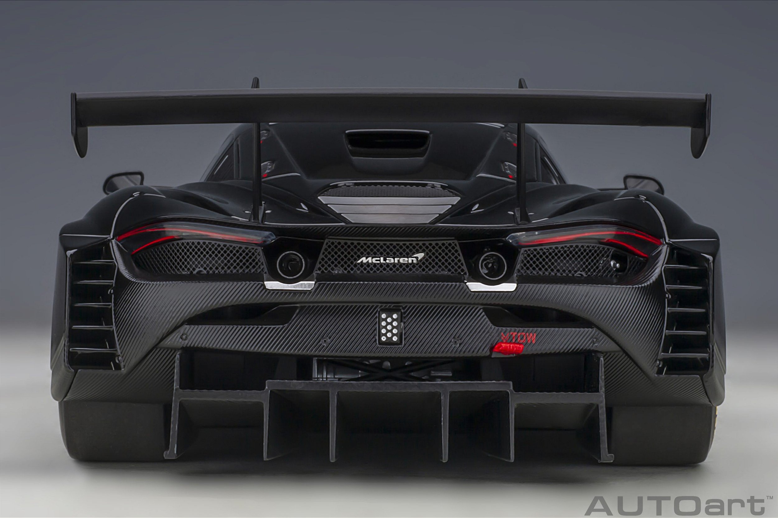 McLaren 720S GT3 1:18 Autoart Preto - 19 anos! Loja on-line de