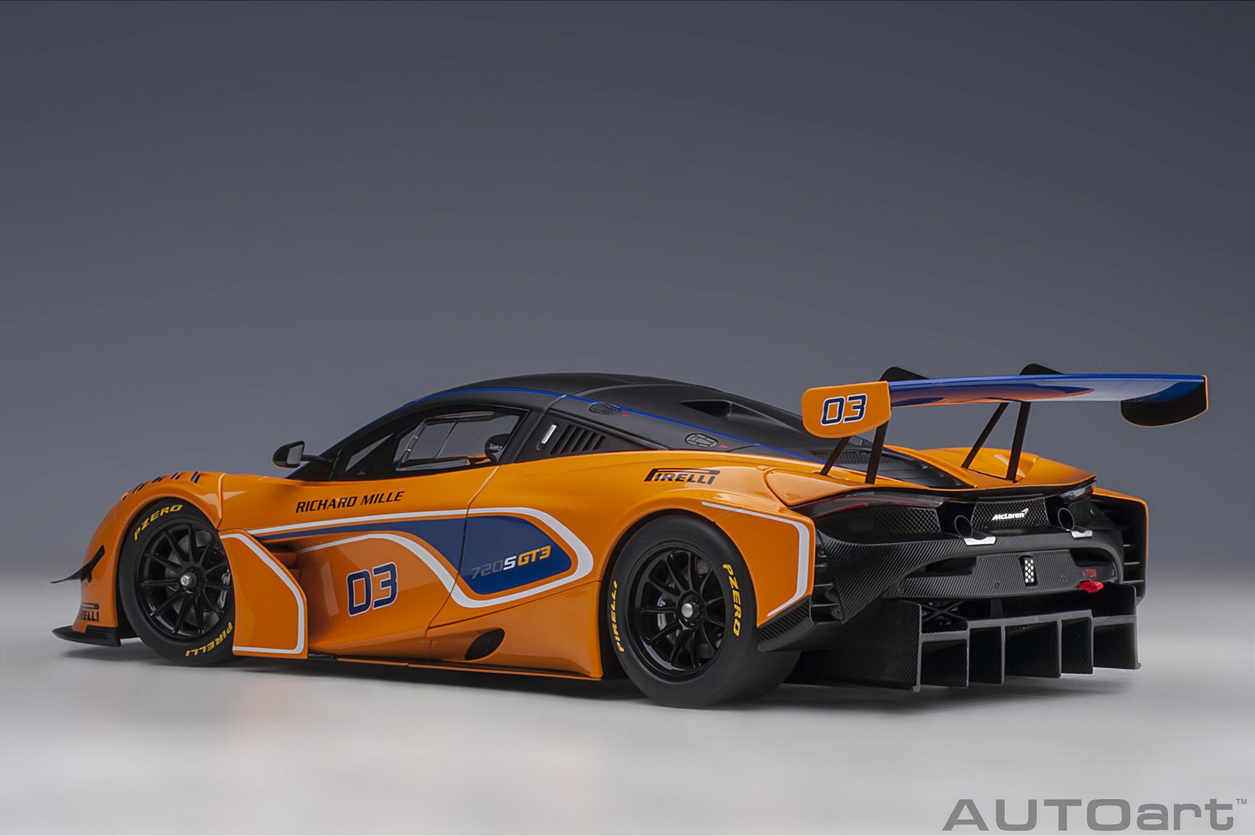 Mc Laren 720S GT3 1:18 Autoart Laranja - 19 anos! Loja on-line de