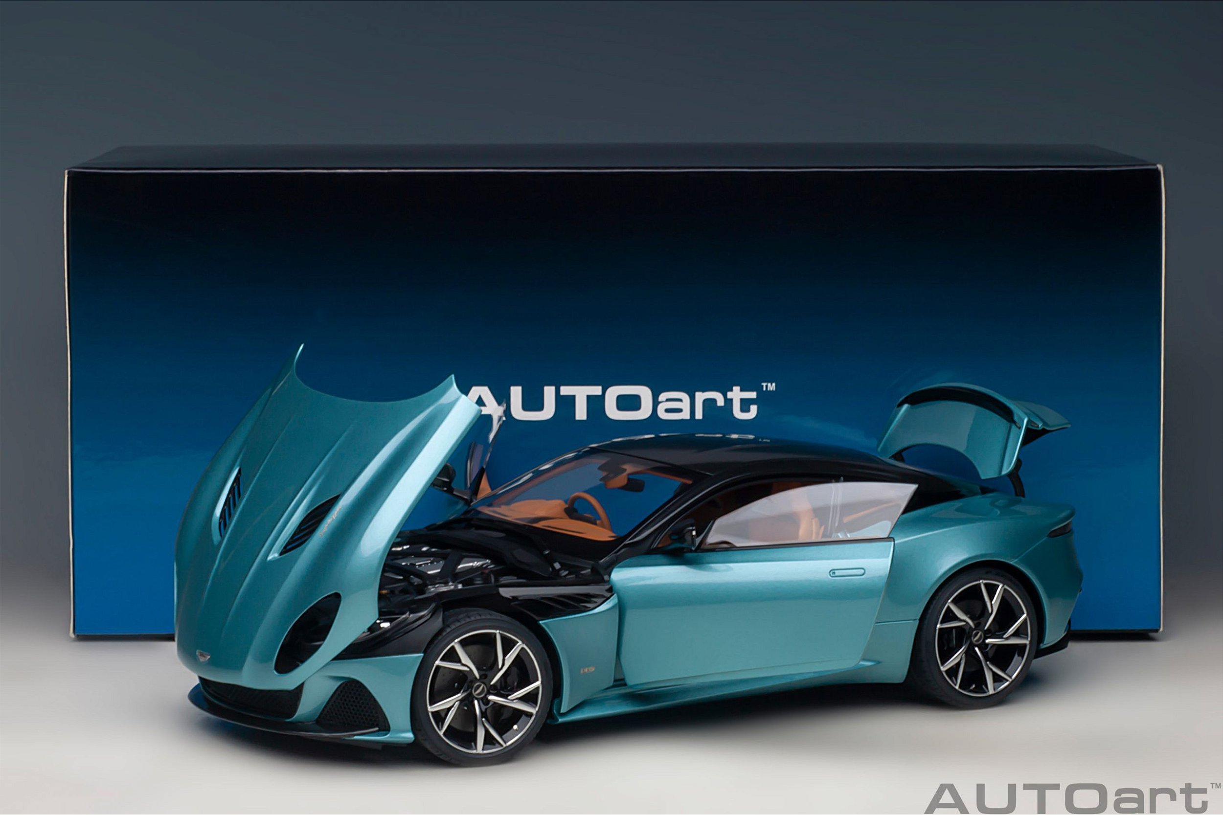 Aston Martin DBS Superleggera 1:18 Autoart Azul - 20 anos! Loja on