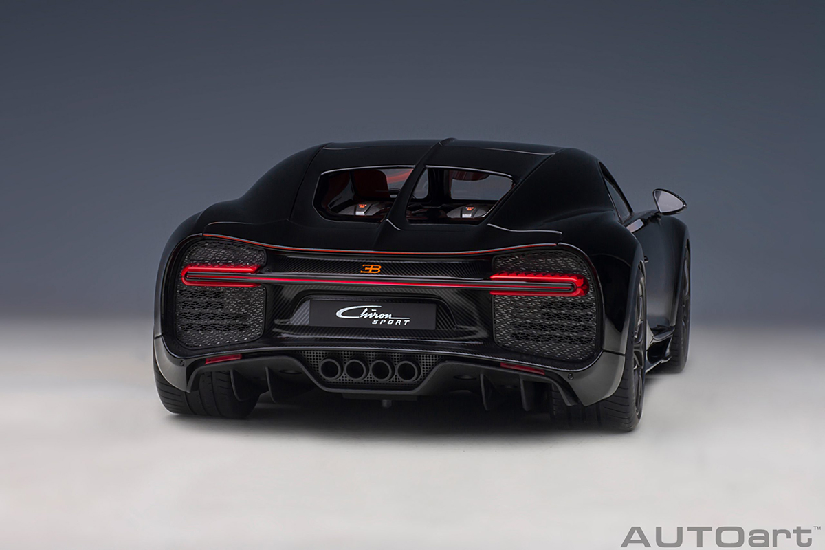 Bugatti Chiron Sport 2019 1:18 Autoart Preto - 20 anos! Loja on