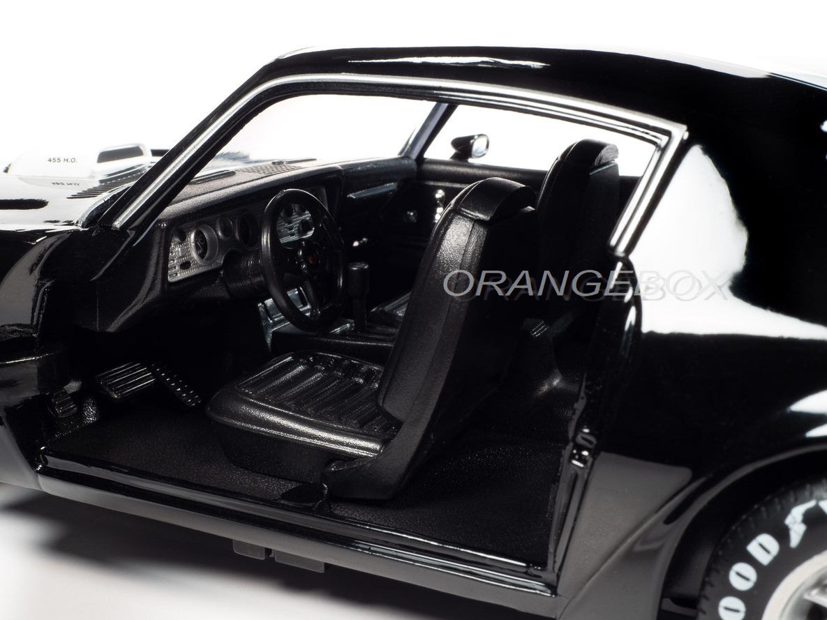 Pontiac Firebird T/A 1972 1:18 Autoworld Preto - 20 anos! Loja on