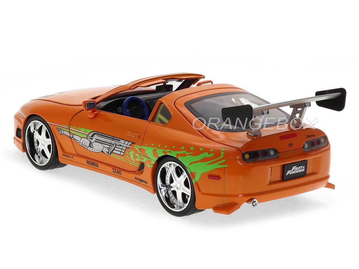 Toyota Supra 1995 Velozes e Furiosos + Figura Brian Jada Toys 1:18