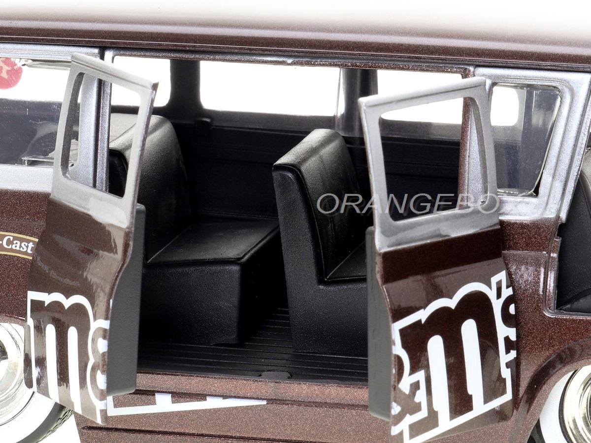 Ford Econoline 1965 M&M's 1:24 Jada Toys + Figura Red - 19 anos