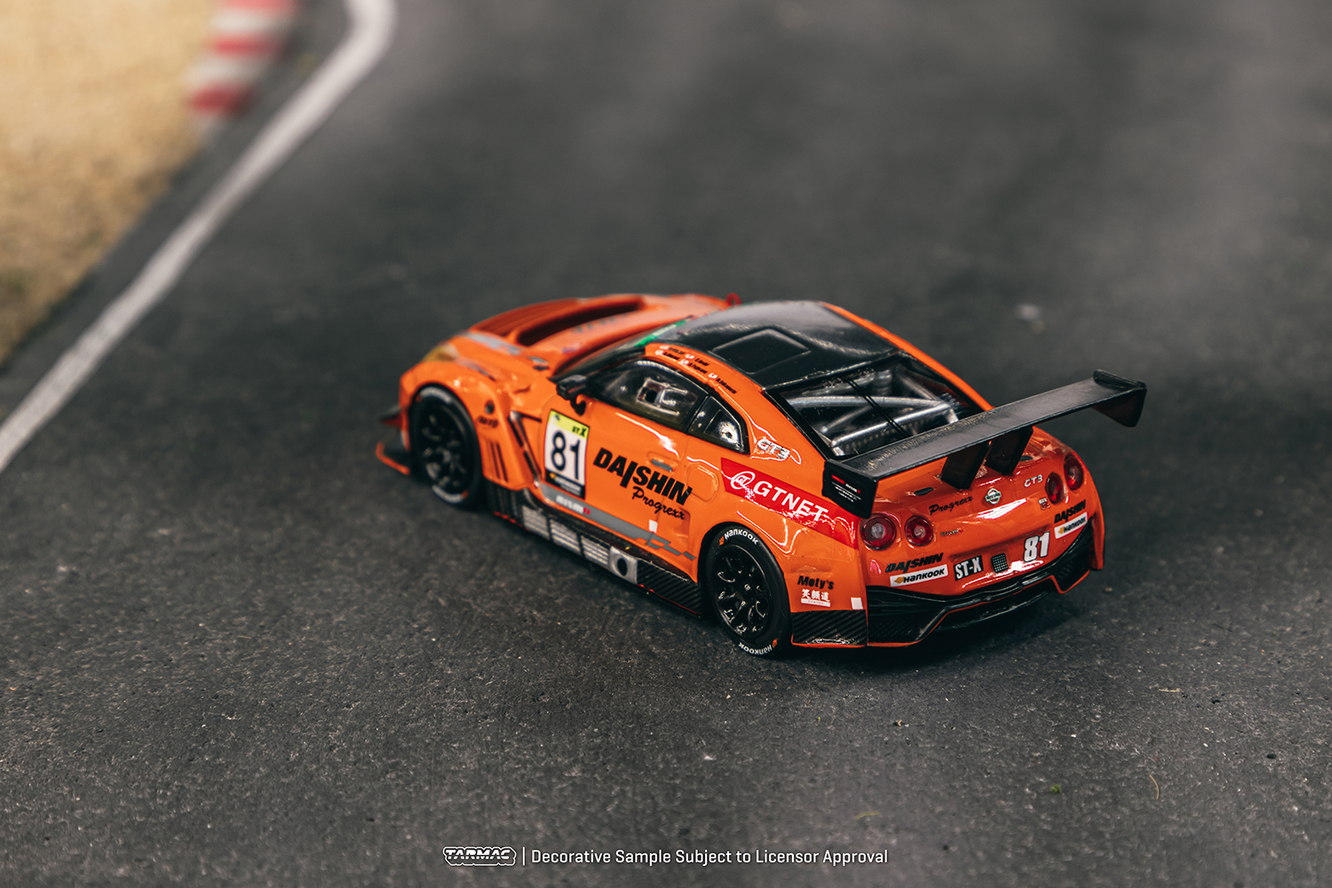 ミニカー TARMAC 1/64 Nissan GT-R Nismo GT3 Nissan GT-R NISMO GT3 Super Taikyu Series 2021 1:64 Tarmac Works