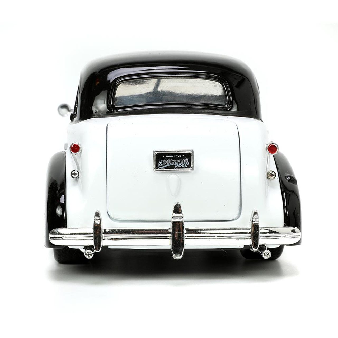 Chevrolet Master Deluxe 1939 + Figura Mr. Monopoly Jada Toys 1:24 