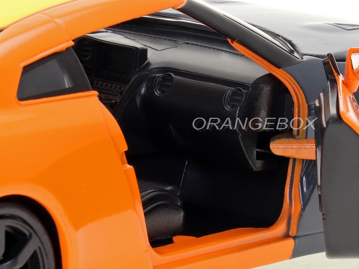 Nissan GT-R (R35) 2009 Naruto Shippuden 1:24 Jada Toys + Figura