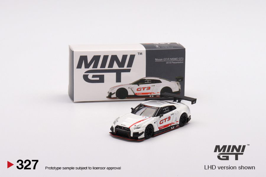 Nissan GT-R NISMO GT3 2018 Presentation RH 1:64 Mini GT - 19