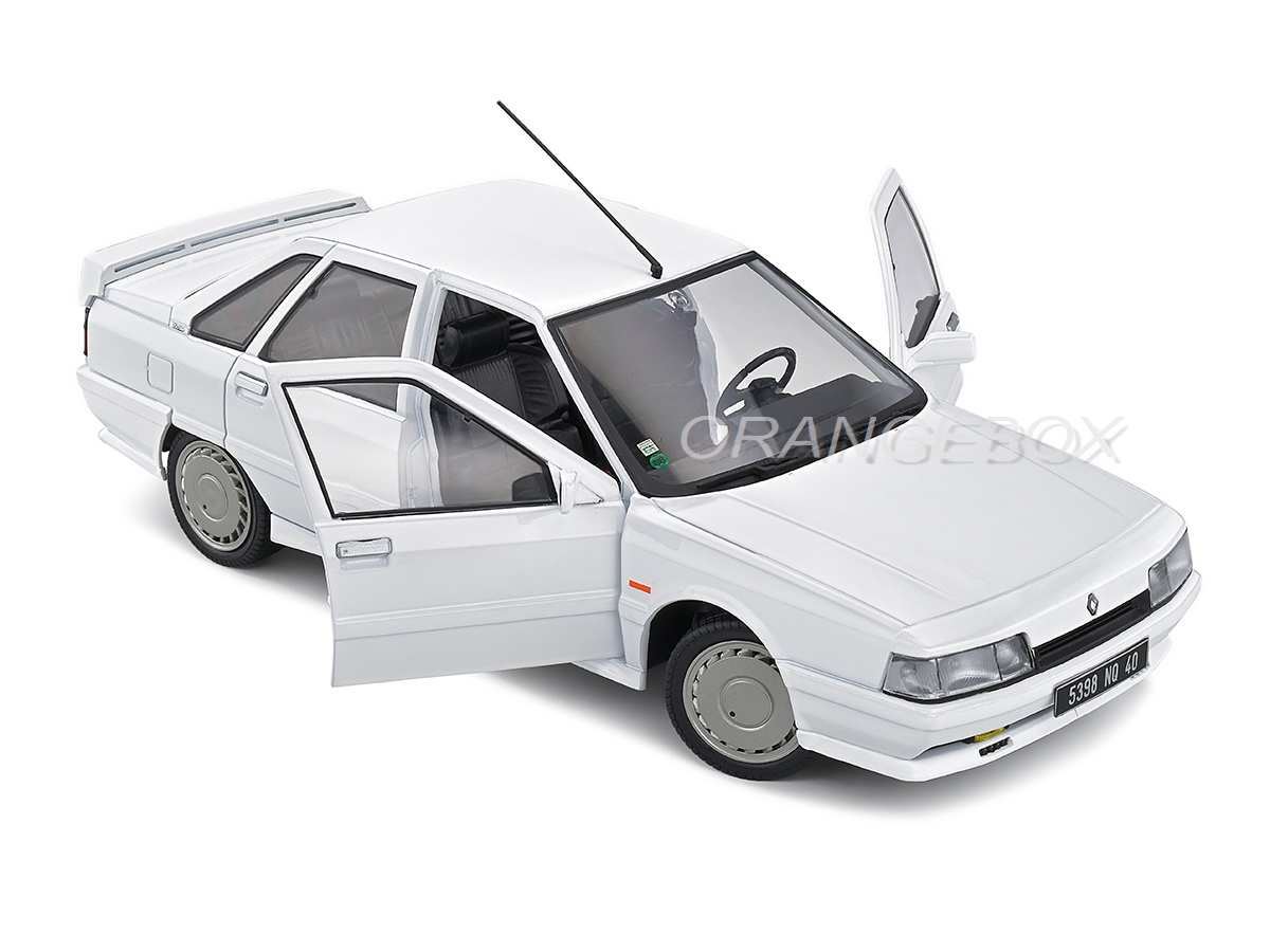 ソリド 1/18 ルノー21 ターボ Mk.1 1988 グレイシャーホワイト Renault 21 Turbo MK1 1988 1:18 Solido Branco - 20 anos! Loja on
