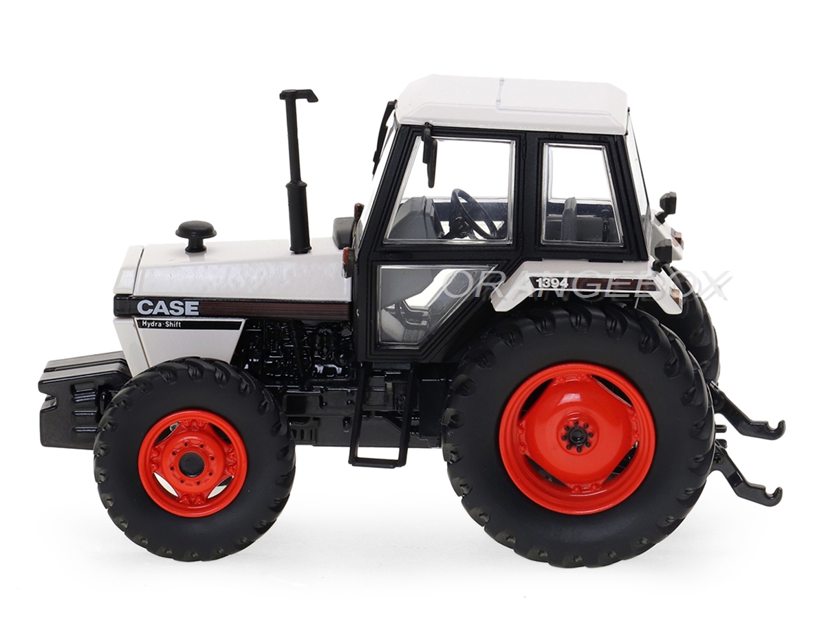 Modèle Réduit Tracteur Case IH 4 Roues Motrices, échelle 1/32, Universal Hobbies UH6436