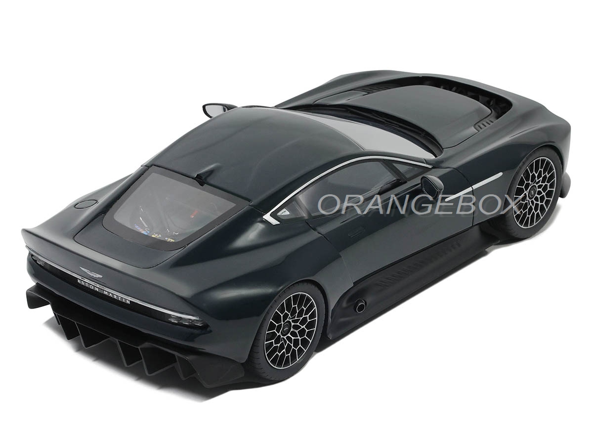 Aston Martin Victor 2021 1:18 GT Spirit Verde - 19 anos! Loja on