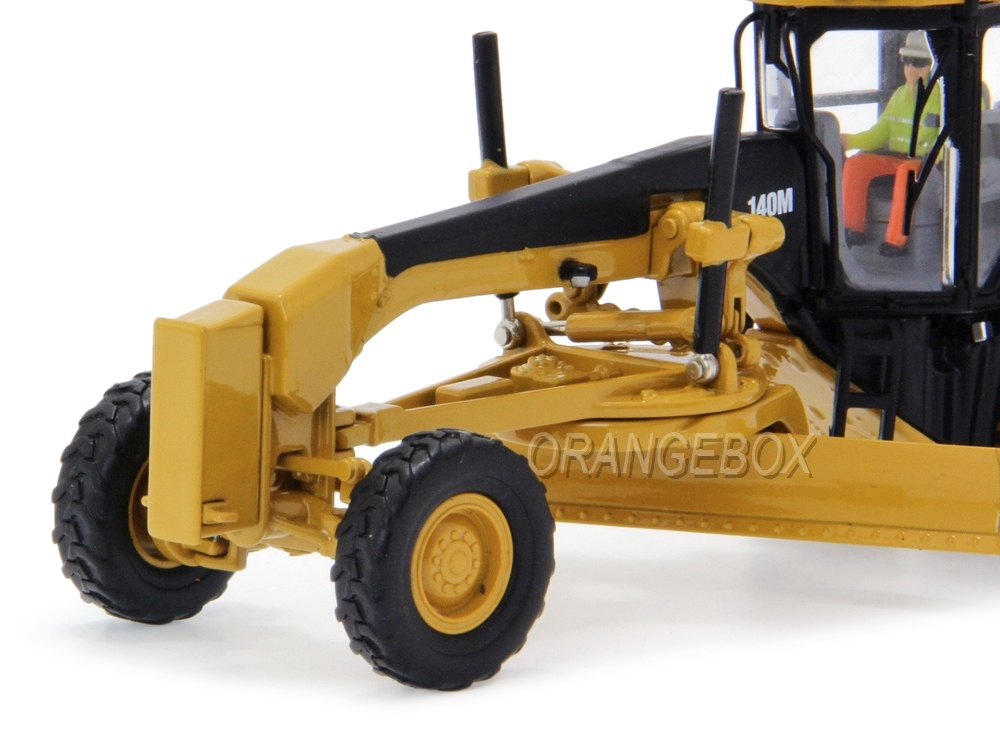 Diecast Masters 85545 Niveleuse Caterpillar 14 M3 avec opérateur High Line Series 1/50 Modèle moulé sous pression