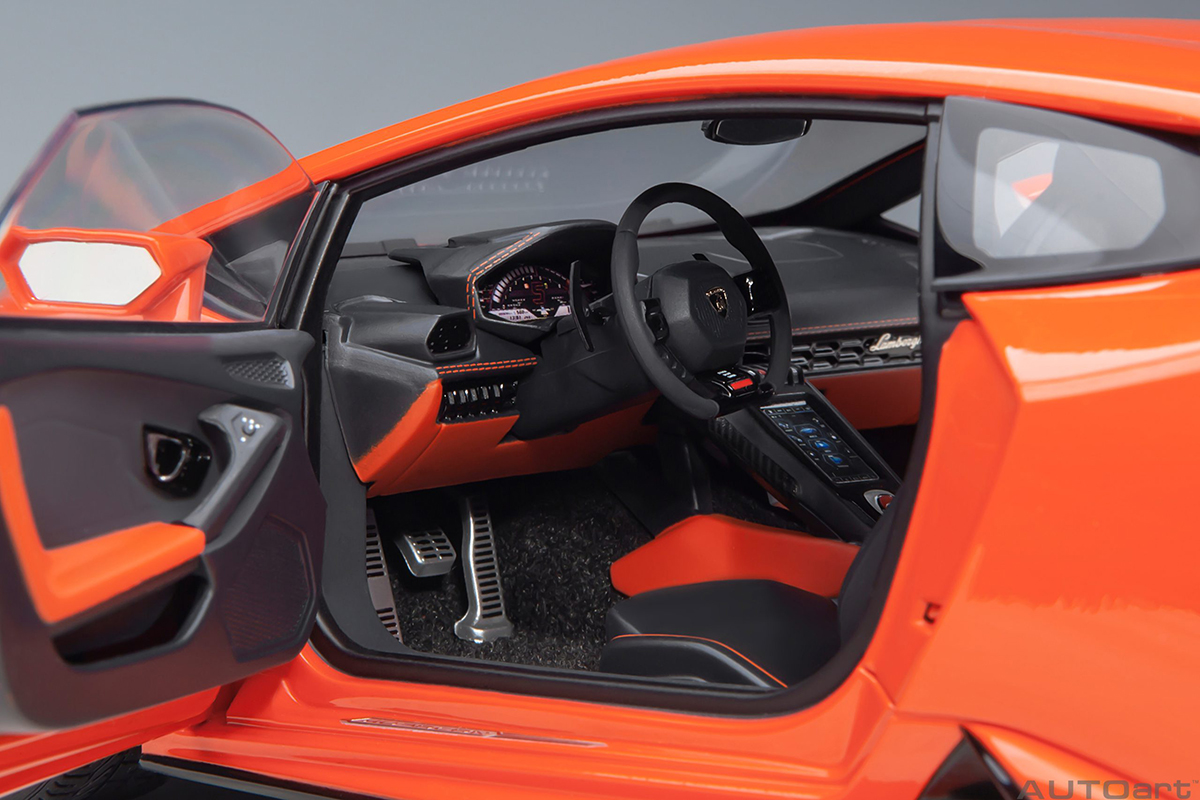 Lamborghini Huracan Evo 1:18 Autoart Laranja - 19 anos! Loja on