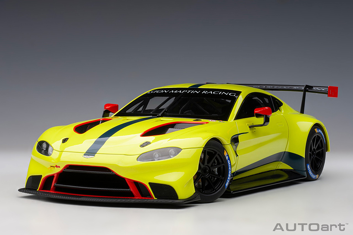 Aston Martin Vantage GTE Presentation Car 1:18 Autoart Amarelo