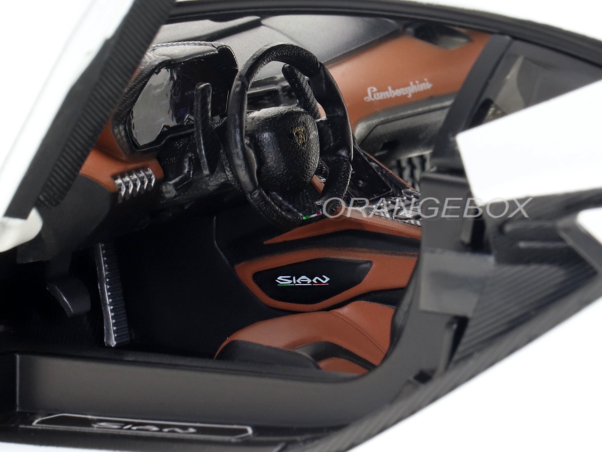 Bburago 11046 Lamborghini Sian FKP37 fehér 1/18