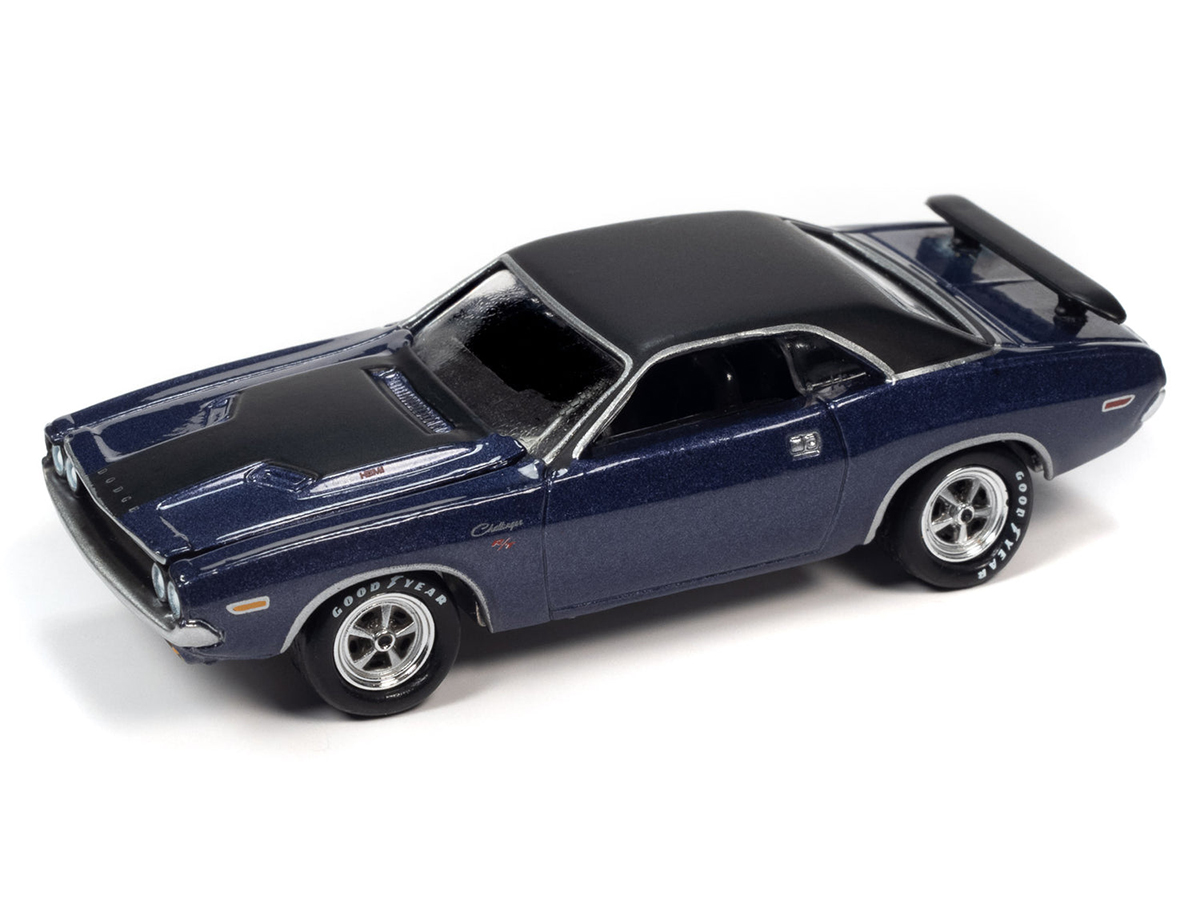 Dodge Challenger R/T 1970 Release 2 2023 1:64 Johnny Lightning Pop
