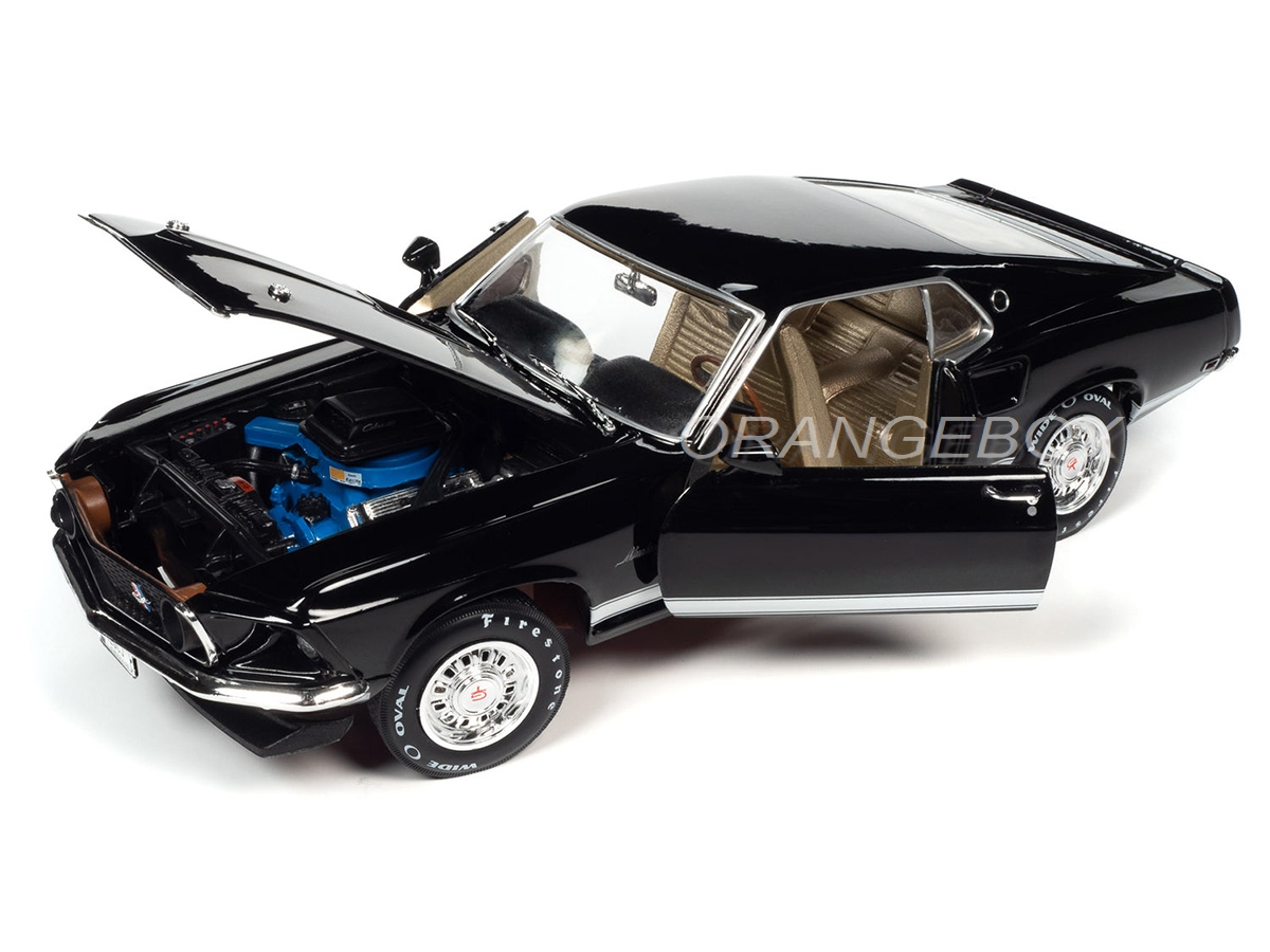 Mustang GT 2+2 1696 1:18 Autoworld - 20 anos! Loja on-line de