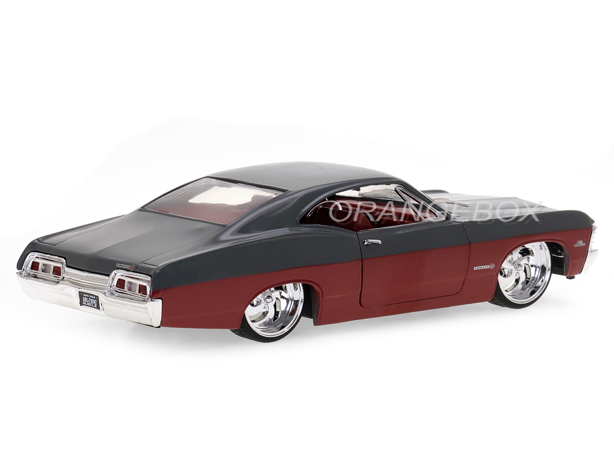 Chevrolet Impala SS 1967 Jada Toys 1:24 - 20 anos! Loja on-line de