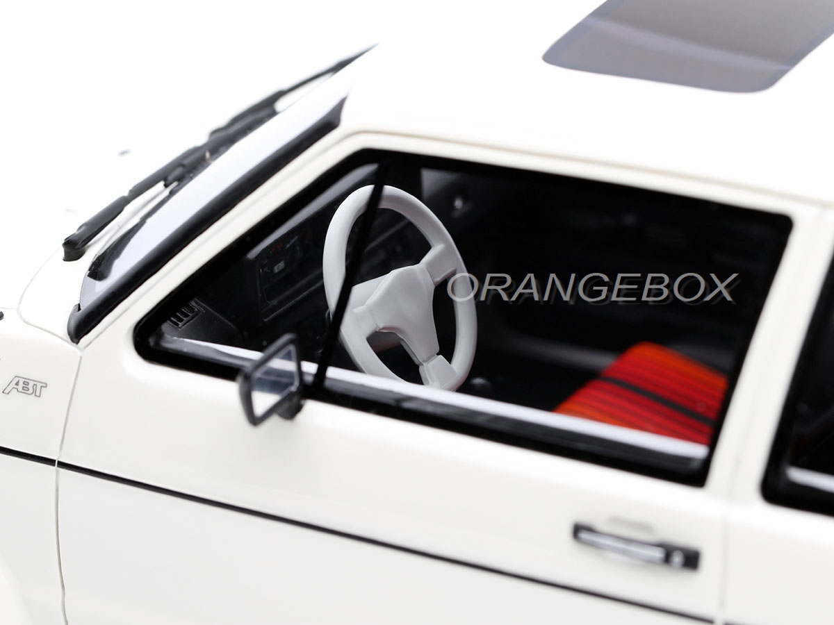 Volkswagen Golf GTI Mk1 ABT 1982 1:18 OttOmobile Branco - 20 anos
