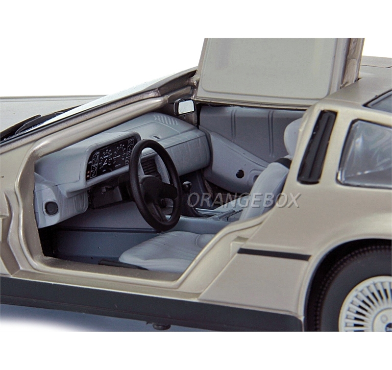 DeLorean DMC LK 12 Coup&egrave; 1981 &ndash; Modellino Vitesse 1:43 Con Porte Apribili, Finitura Acciaio