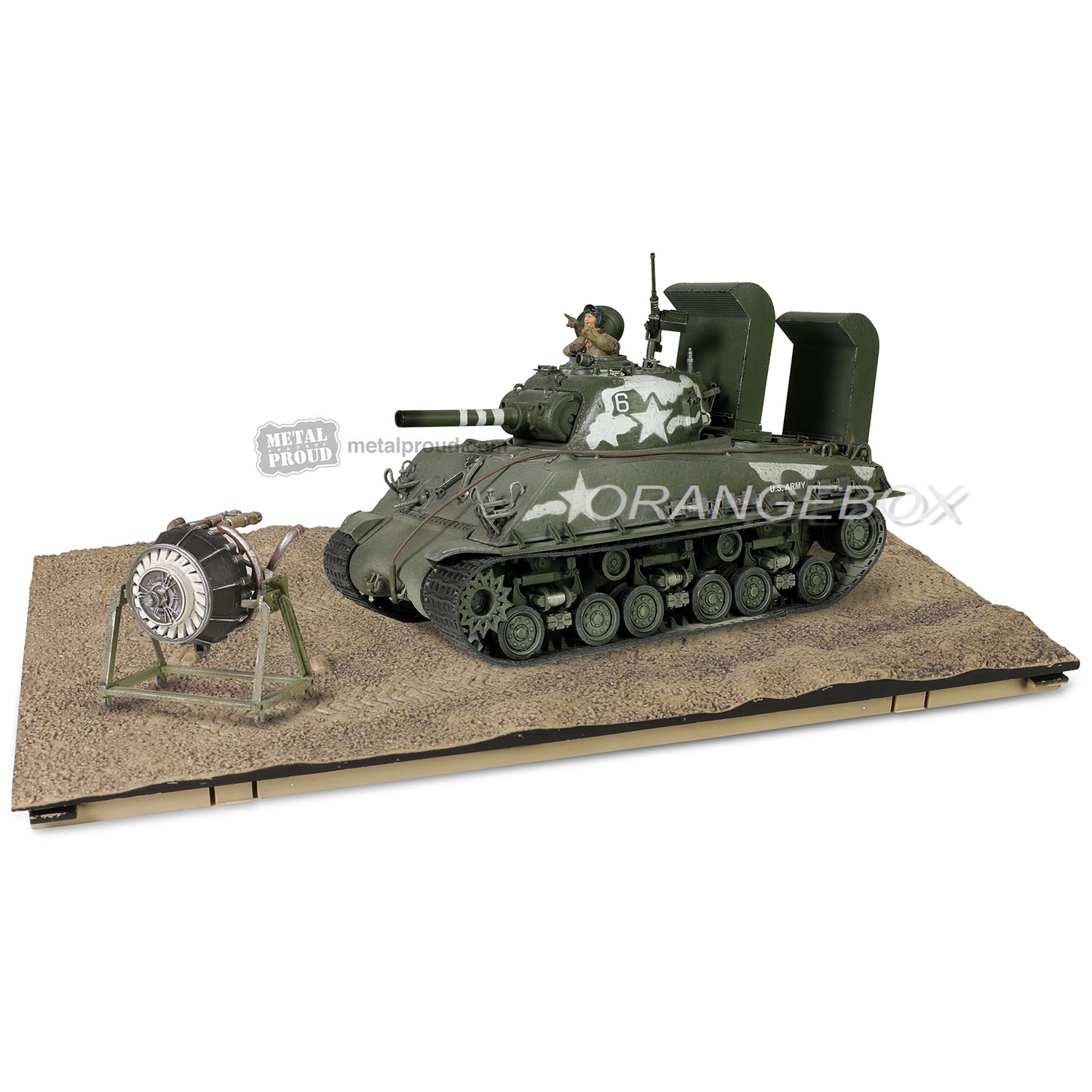 Tanque U.S. Sherman M4 (105) HVSS US Army Okinawa 1945 1:32 Forces