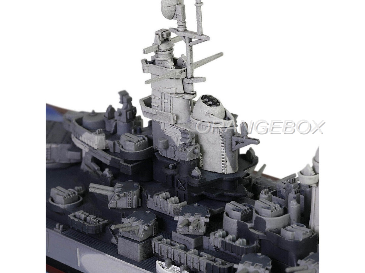 Navio USS Missouri (BB-63) Battleship 1944 1:700 Forces of Valor