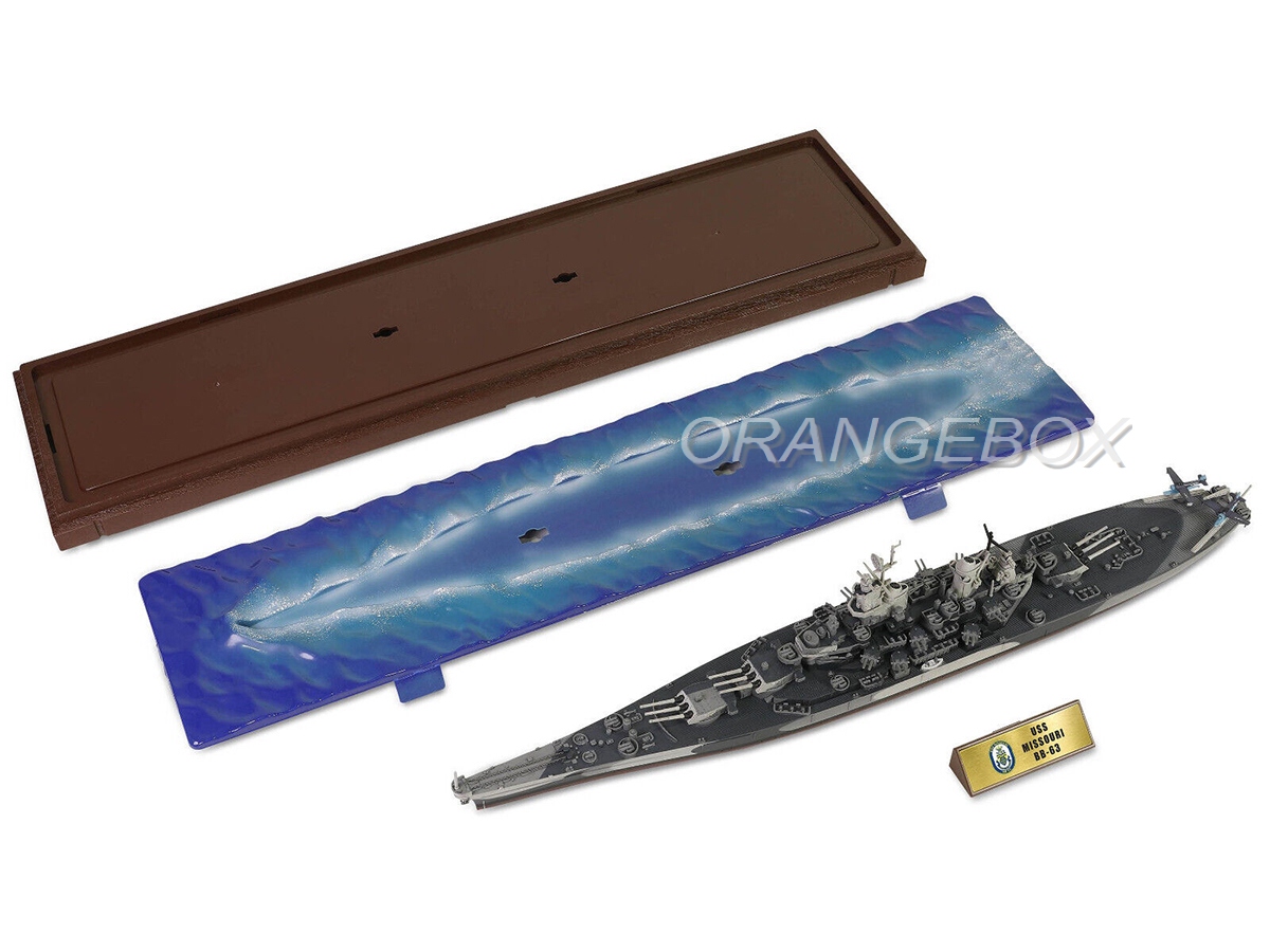 Navio USS Missouri (BB-63) Battleship 1944 1:700 Forces of Valor