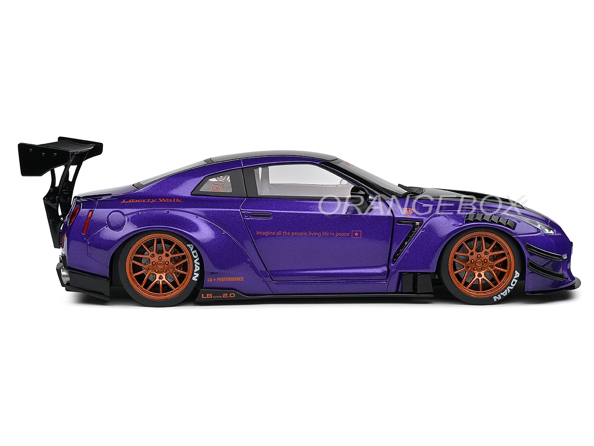 Nissan GT-R (R35) 2022 Liberty Walk Body Kit 2.0 1:18 Solido