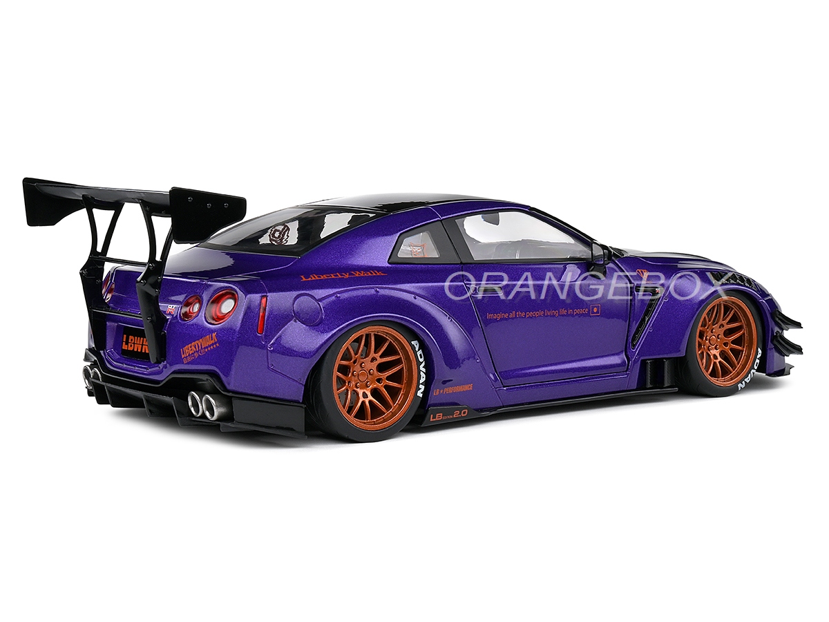 Nissan GT-R (R35) 2022 Liberty Walk Body Kit 2.0 1:18 Solido