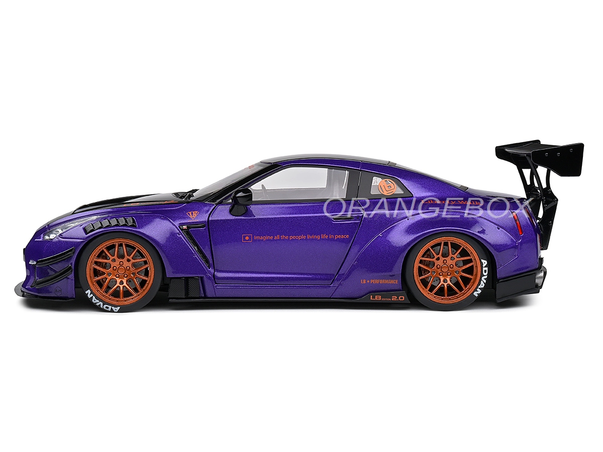 Nissan GT-R (R35) 2022 Liberty Walk Body Kit 2.0 1:18 Solido