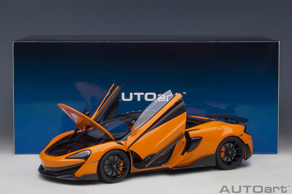 McLaren 600LT 1:18 Autoart Laranja - 20 anos! Loja on-line de