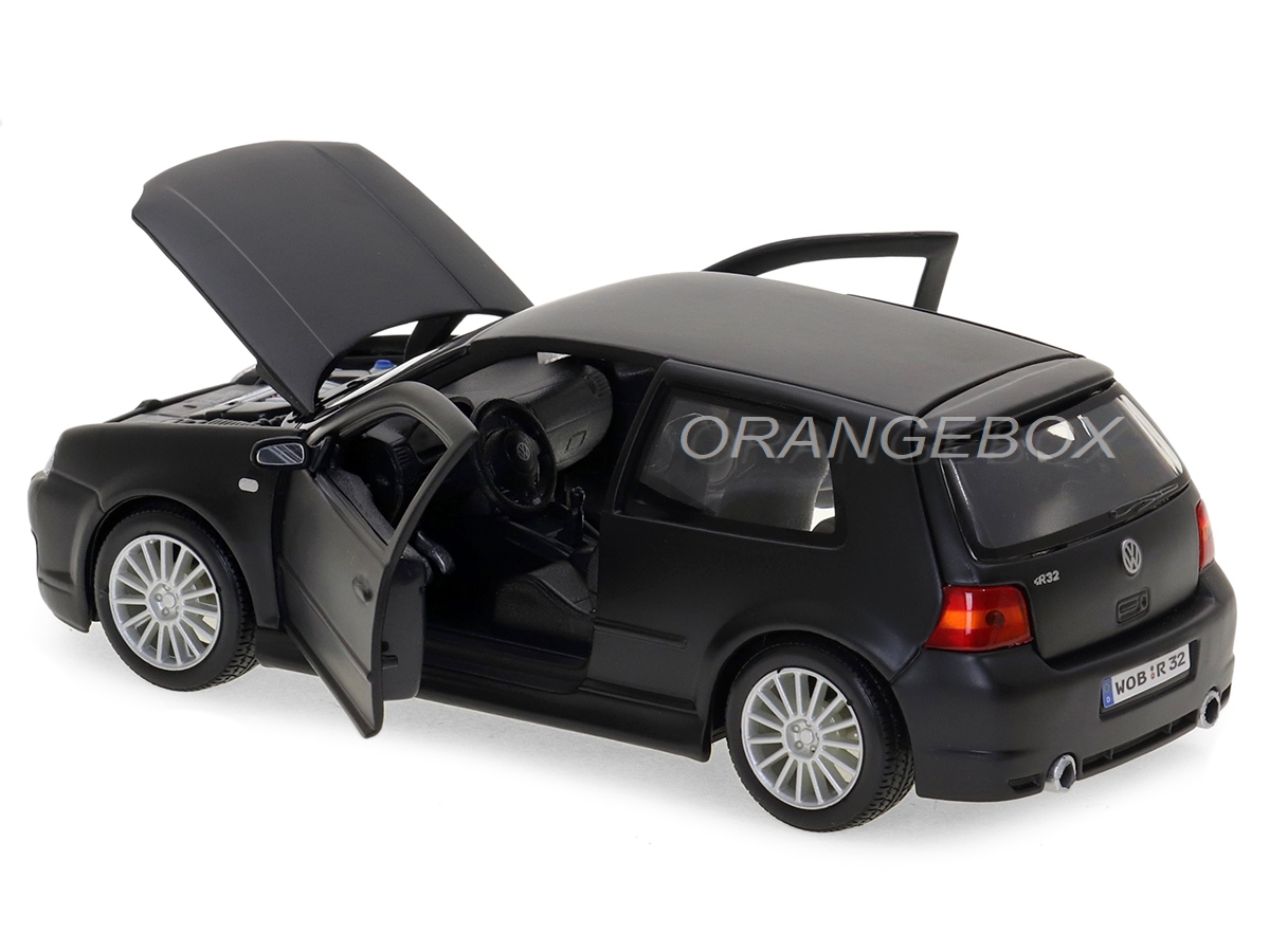Volkswagen Golf R32 1:24 Maisto Preto Fosco - 20 anos! Loja on